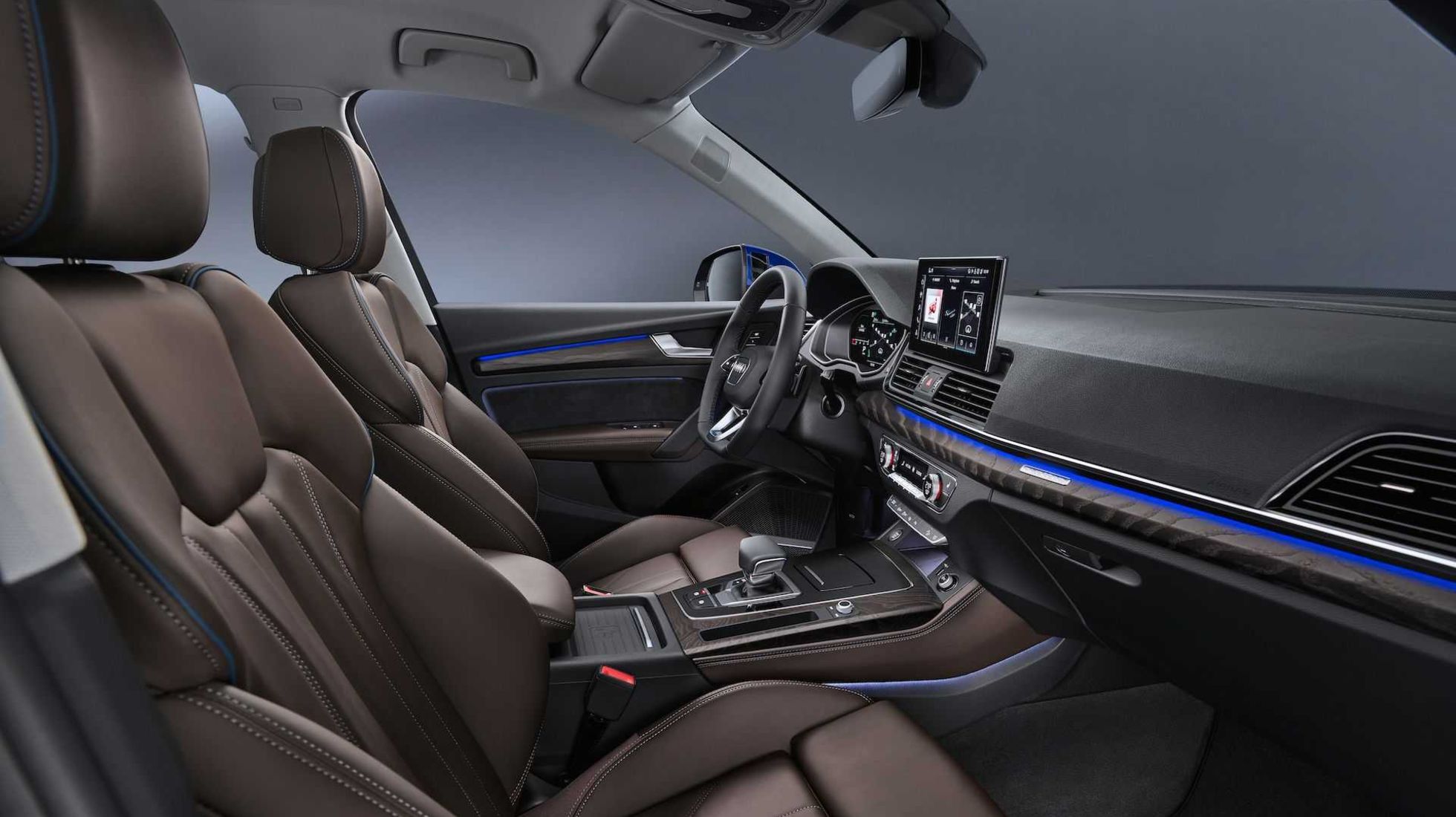 5f71aafdfe6610eddab90b6c_2021-audi-q5-sportback-12-1
