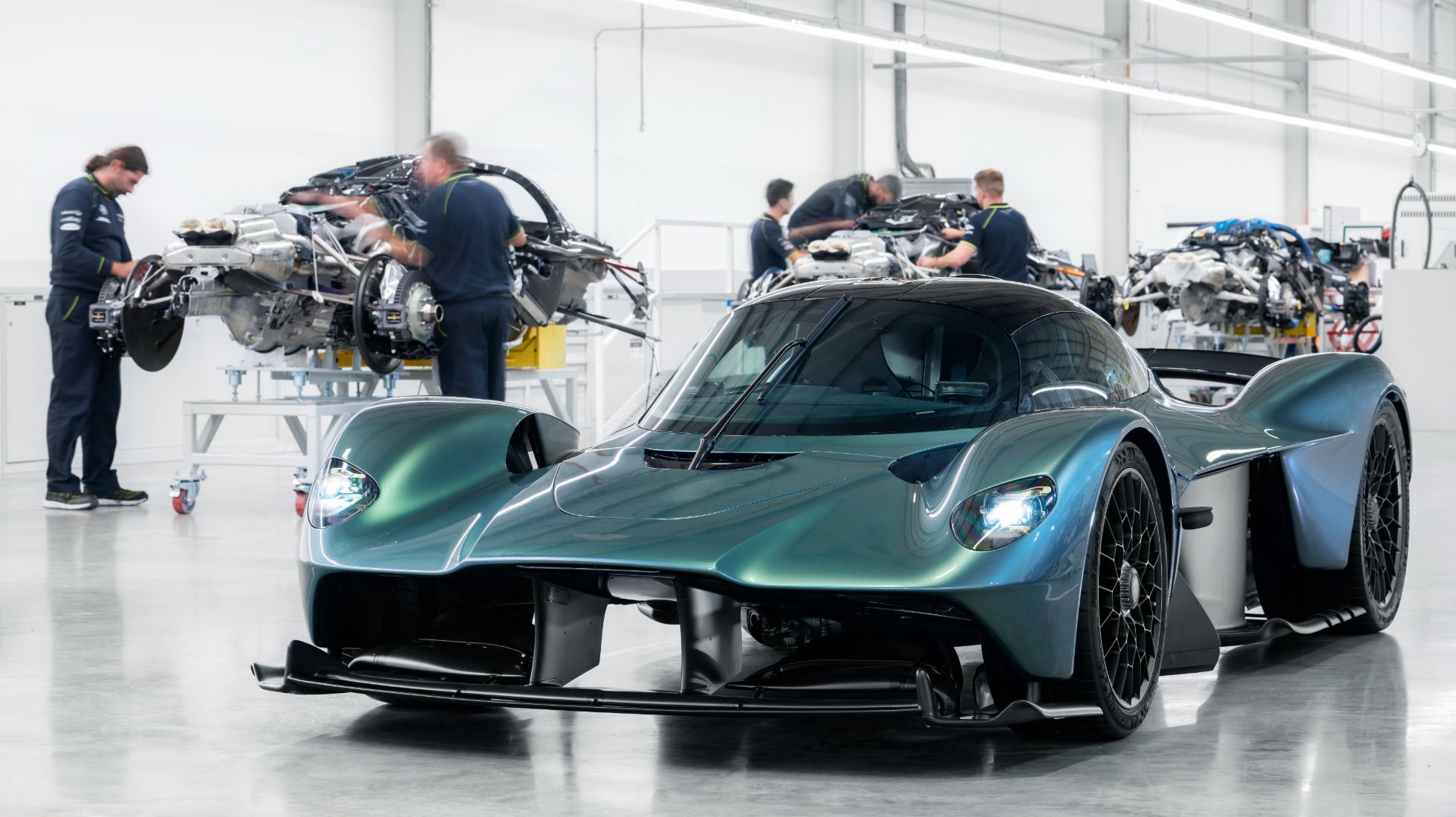 Aston Martin Valkyrie hypercar goes into production