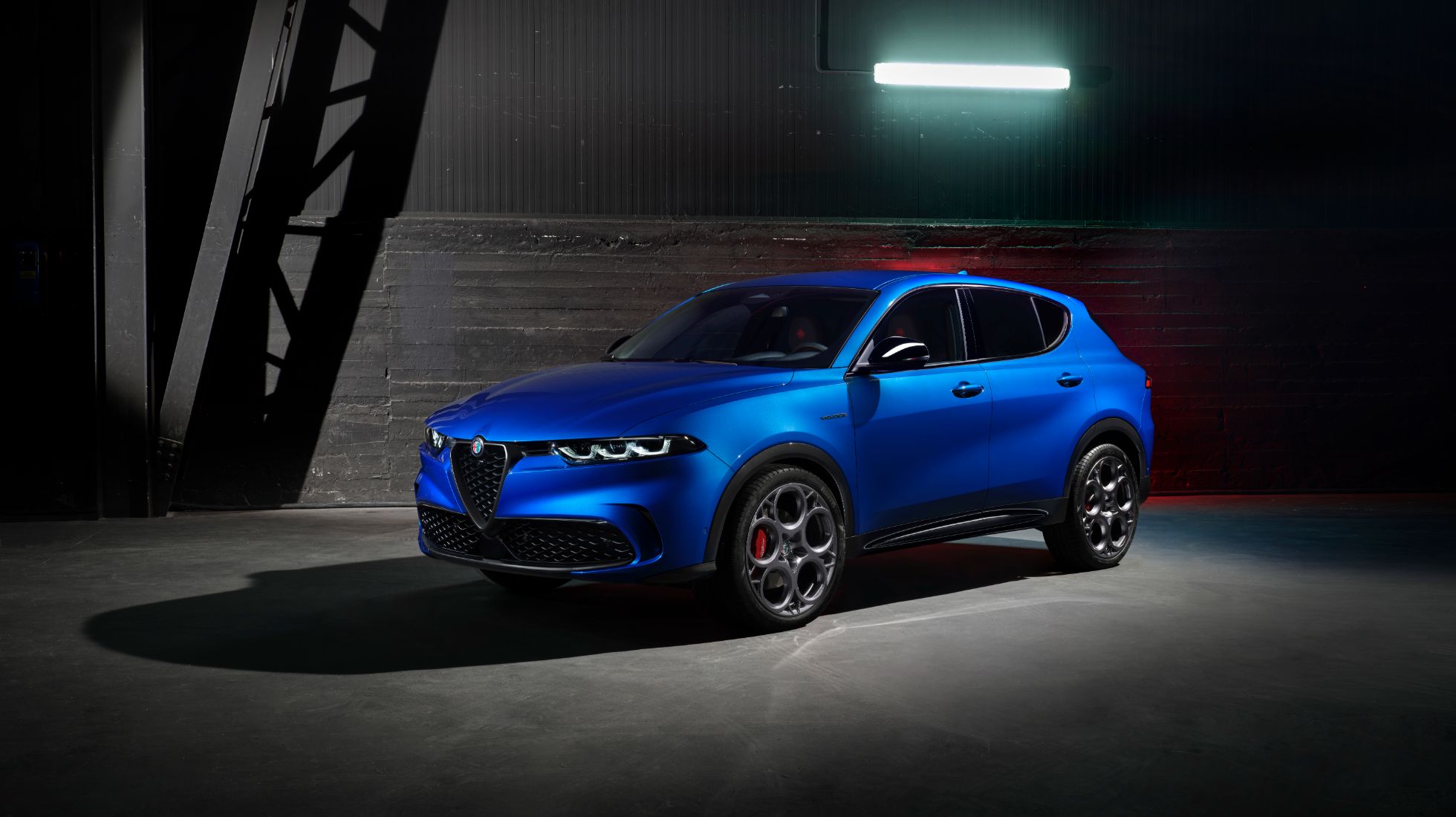 Long-awaited Alfa Romeo Tonale debuts