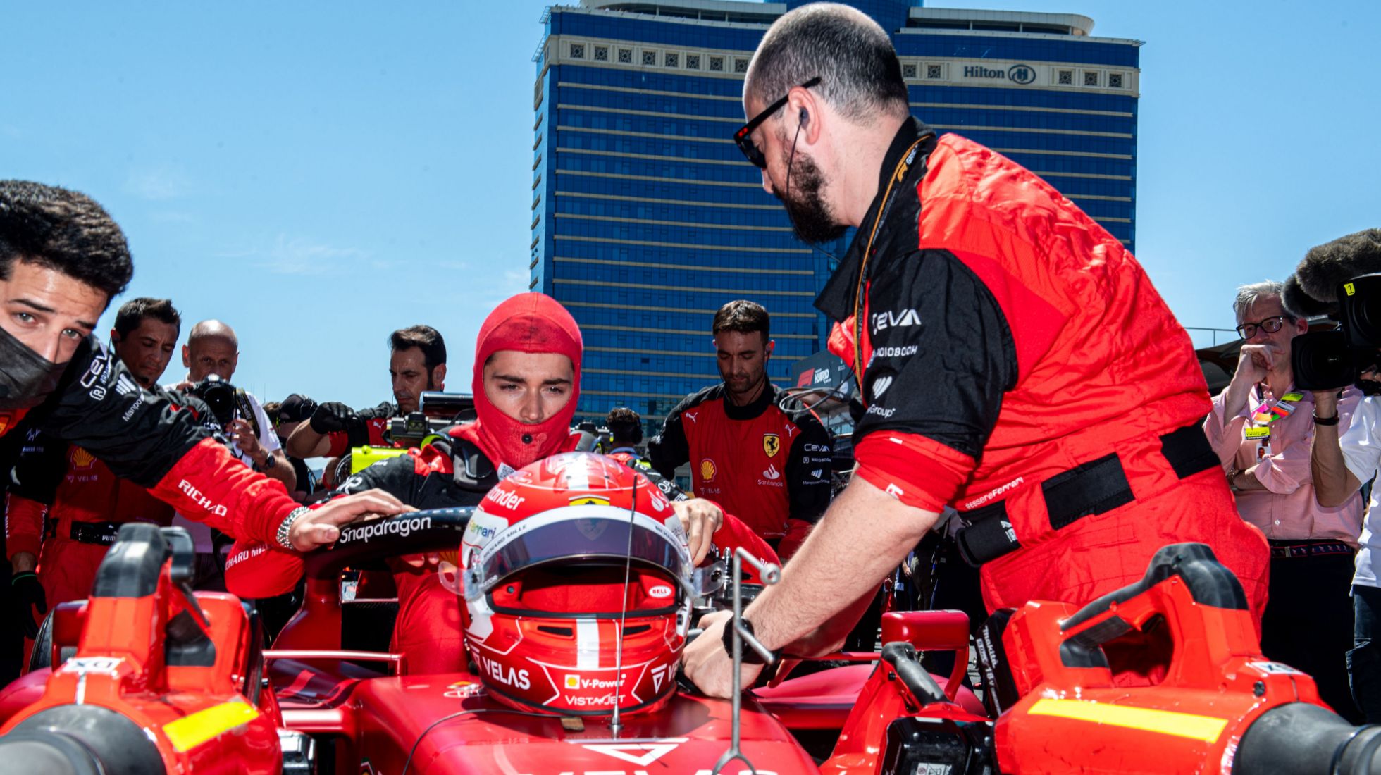 62a87bca84240d2a99083d69_F1-Baku-Street-Circuit-TopGear-SA-1.jpg