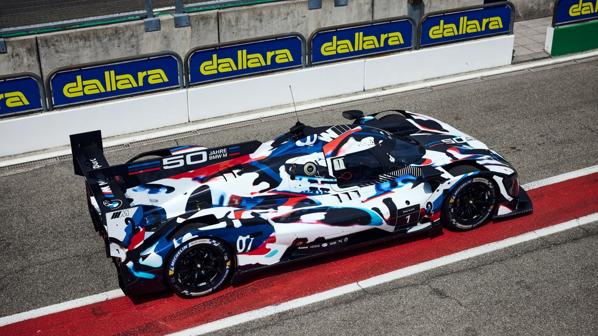 62e263e21c06be7be4dd72d7_BMW-M-Hybrid-V8-WEC-TopGear-SA-1.jpg