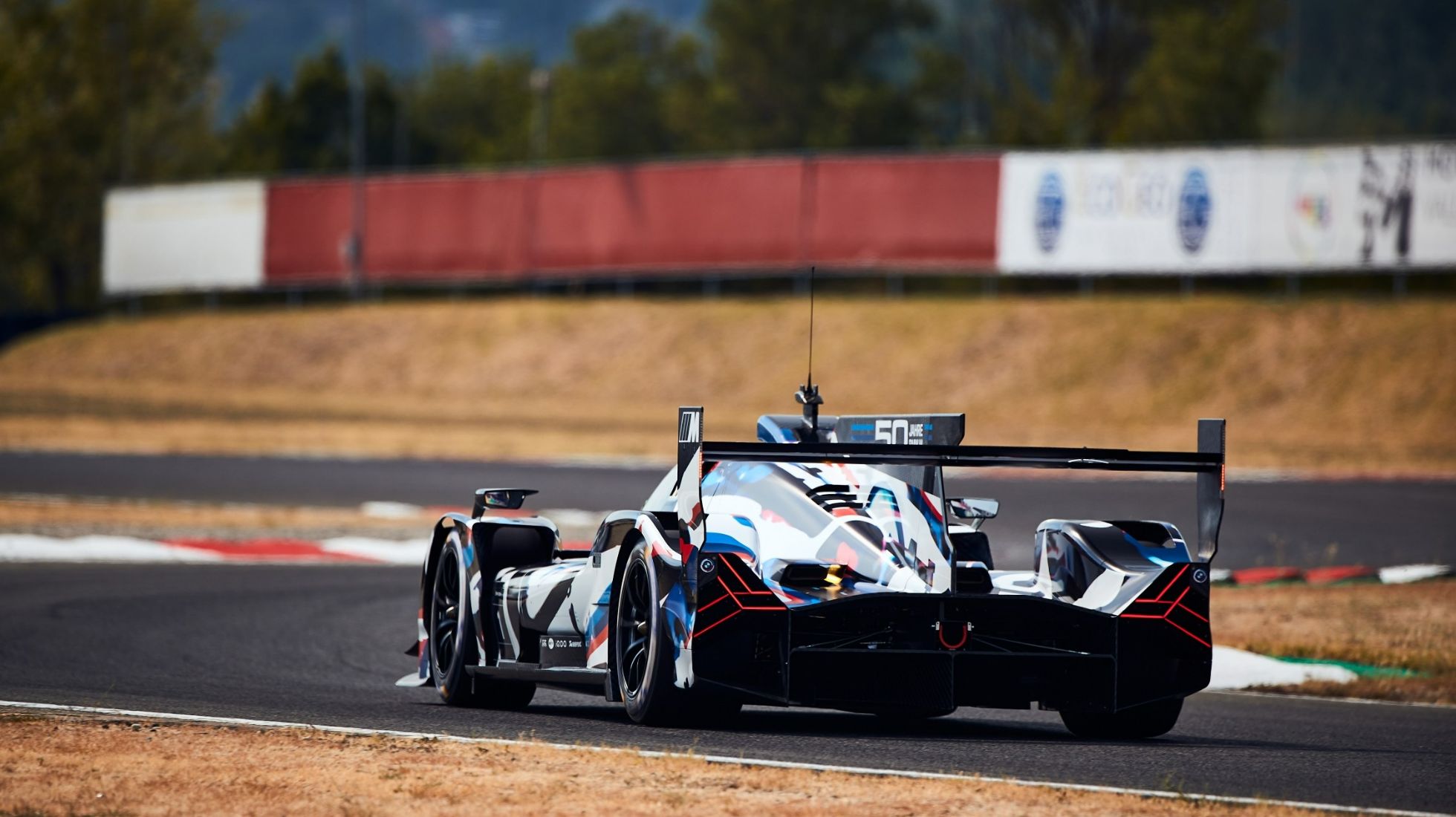 62e263e2d1703b4586484c1e_BMW-M-Hybrid-V8-WEC-TopGear-SA-5.jpg
