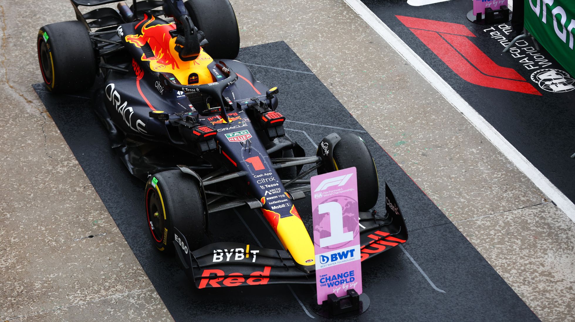 62e8cef02fc12d662b7bf141_Hungarian-Grand-Prix-TopGear-SA-Red-Bull-2.jpg