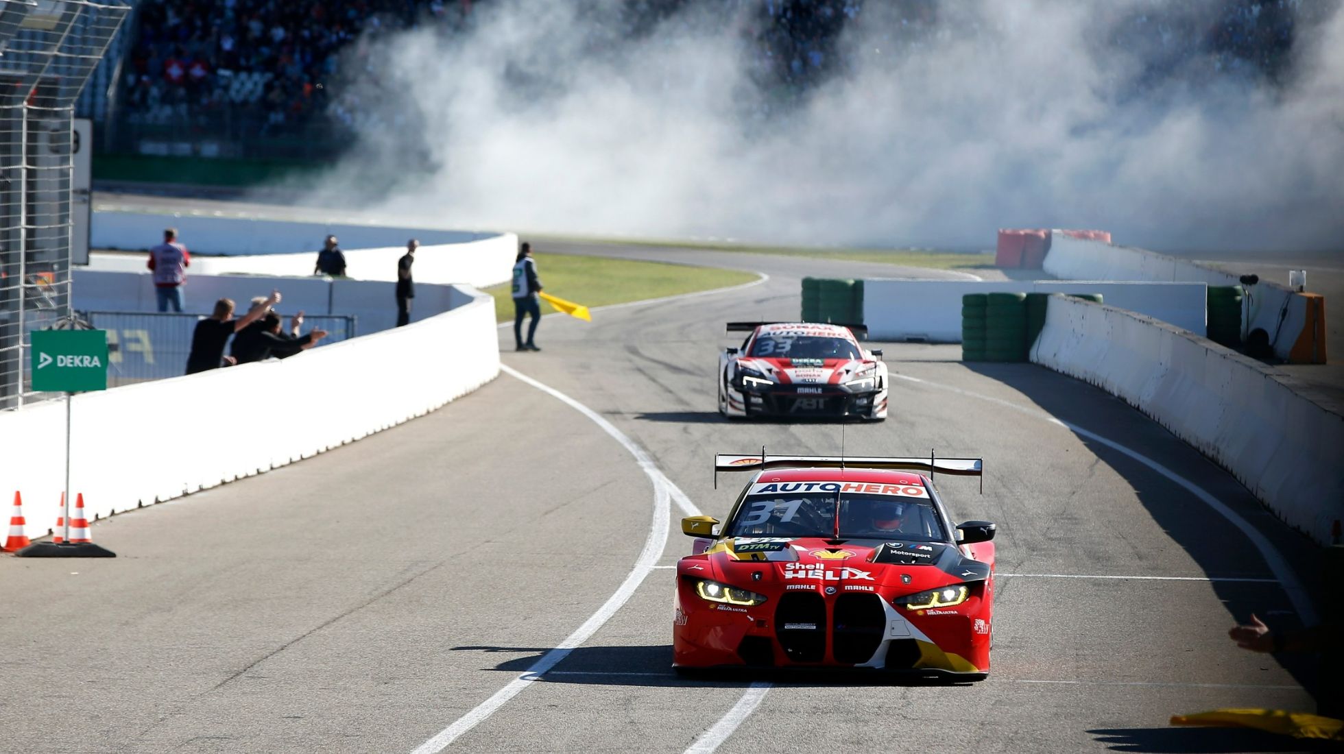 6347c10cda98db2e57e1ee02_Sheldon-vd-Line-2022-DTM-Champion-TopGear-SA-5.jpg