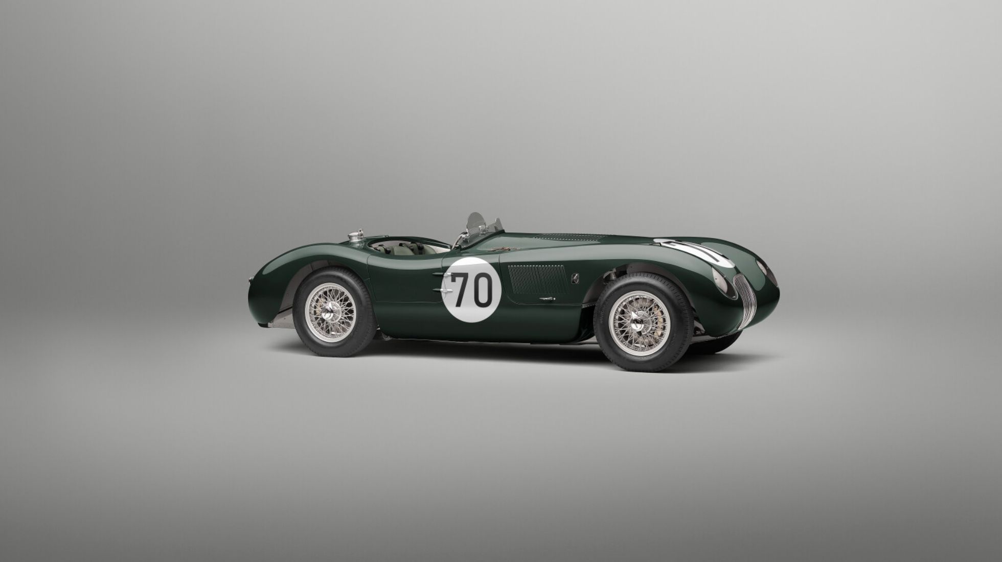 6347dc6b7c8d5e3184dd4253_Jaguar-C-Type-70-Years-Continuation-TopGear-SA-6.jpg