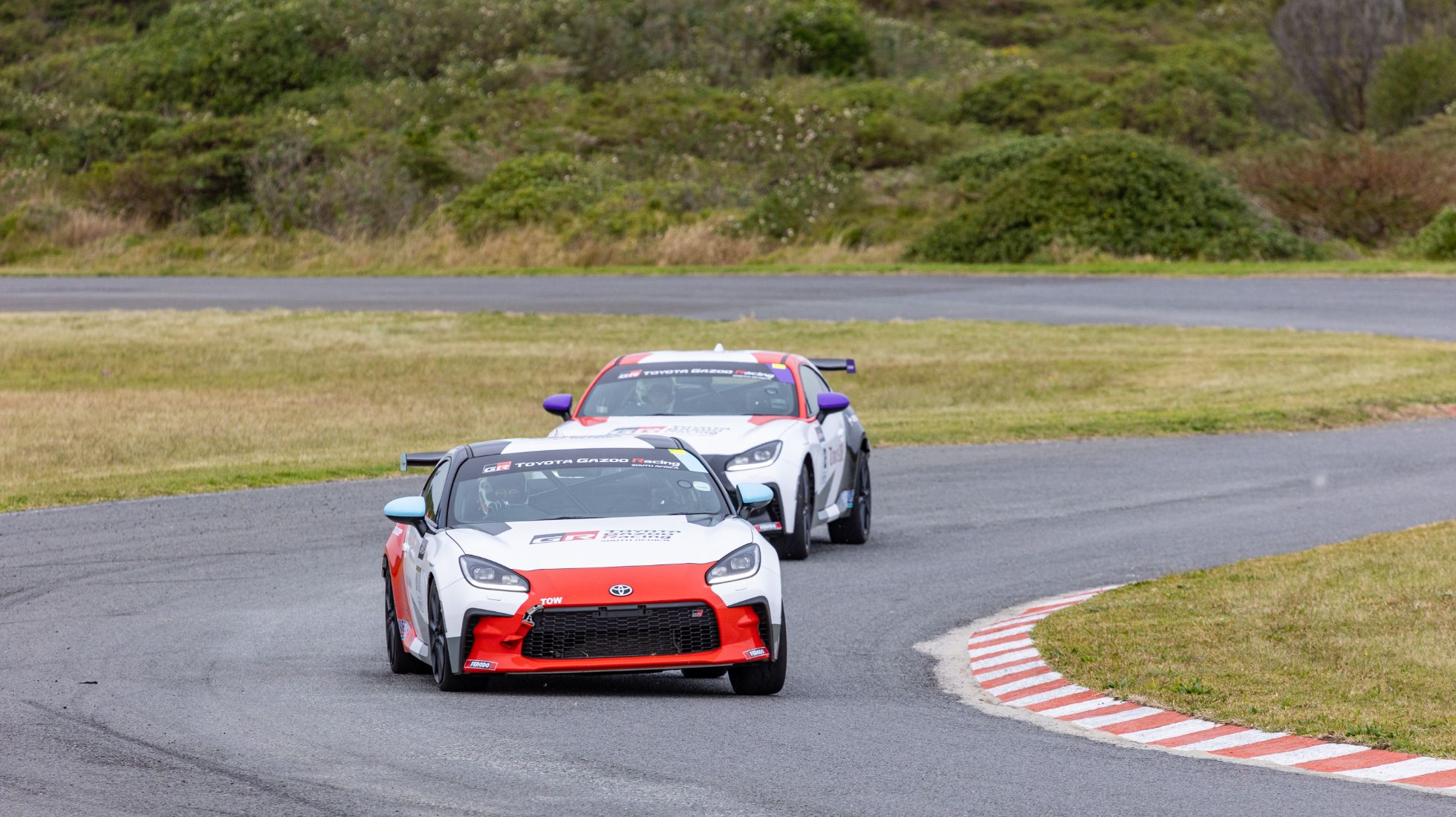 64bea4b9b17a324dfd1f8b3a_GR-Cup-Racing-Team-TopGear-SA-Cars.jpg