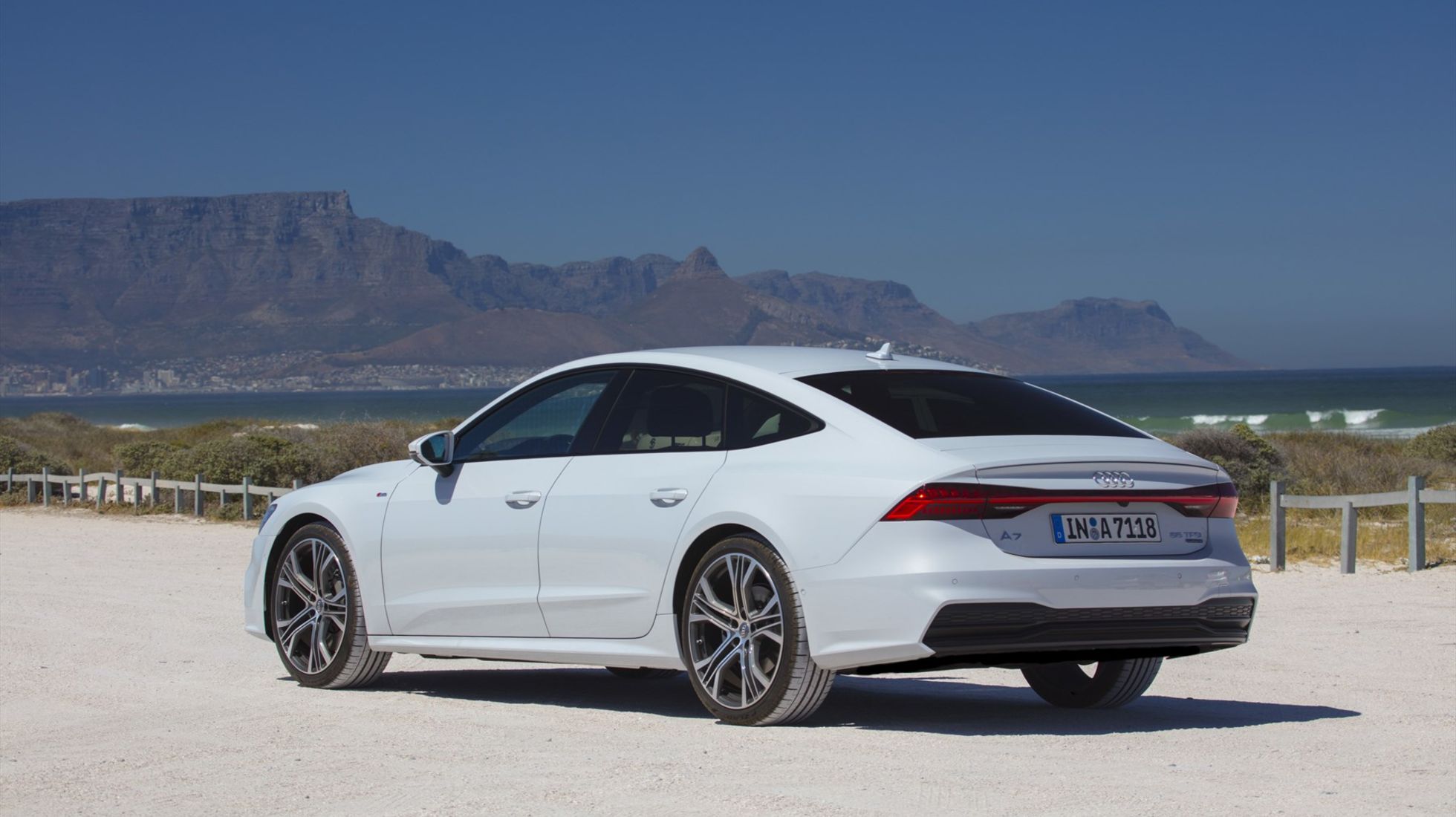 A7 55 TFSI quattro S-tronic