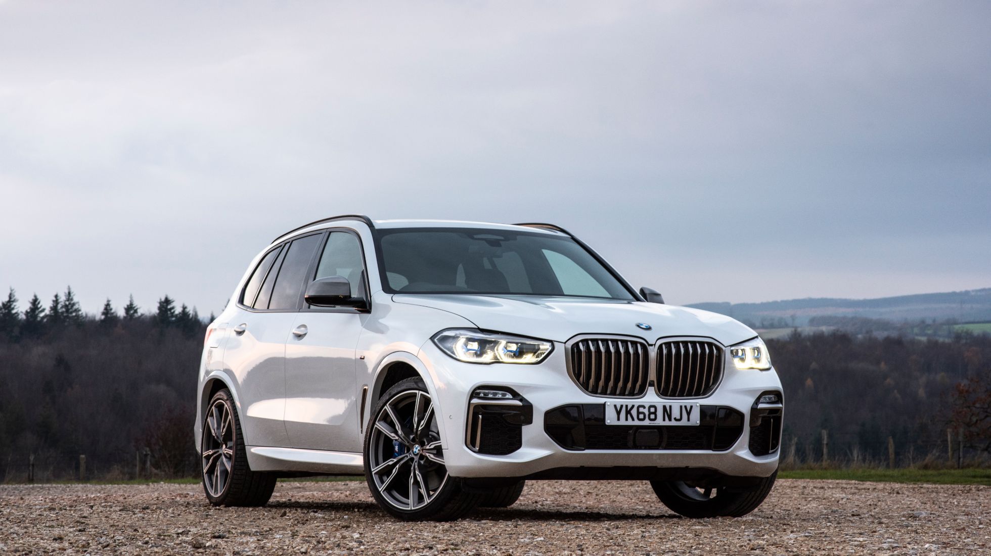 X5 M50i