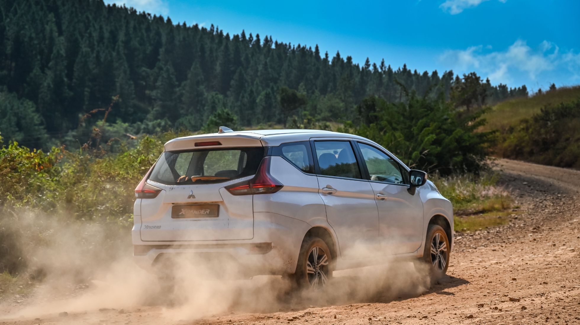 6135d4936f4862b9090b1616_Mitsubishi-XPANDER_237-1.jpg