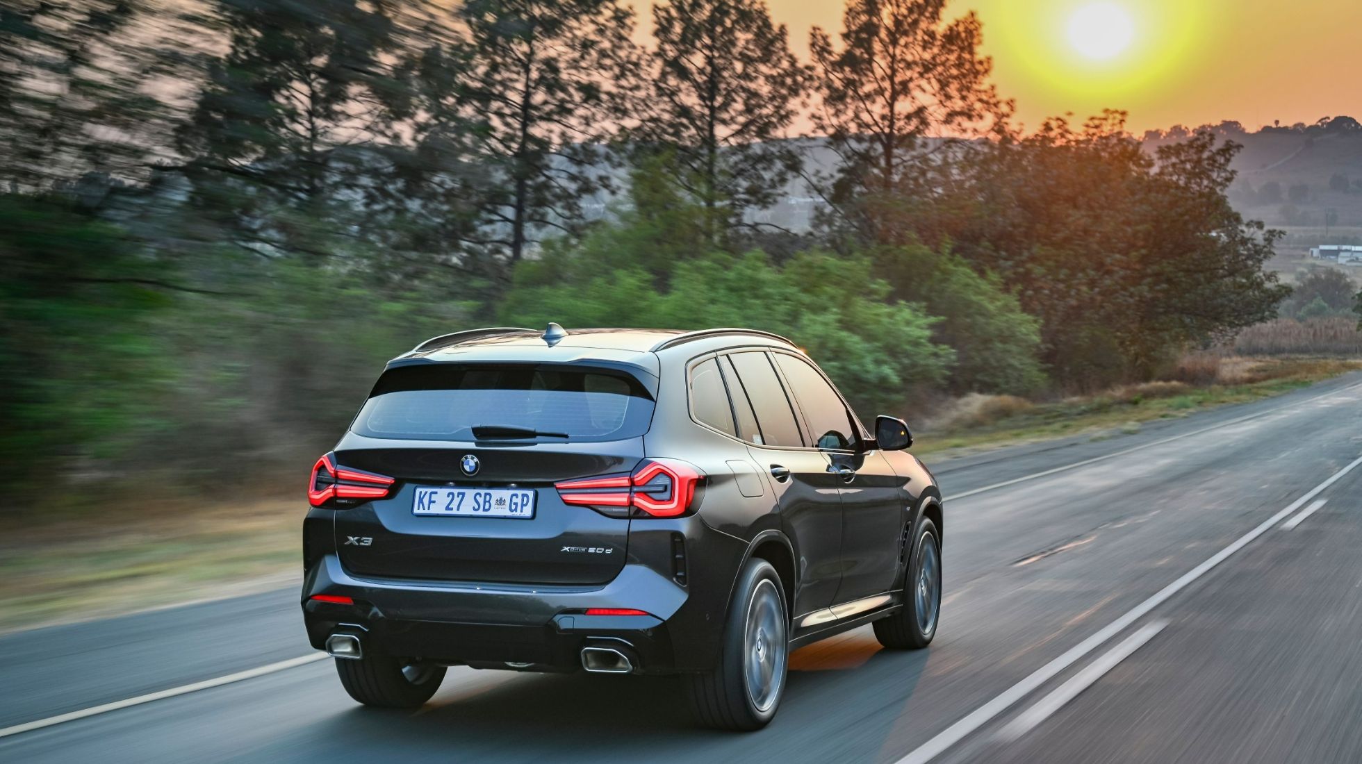 62e76f7e986b84fc4d4d56b2_BMW-X3-20d-TopGear-SA-Rear-2.jpg