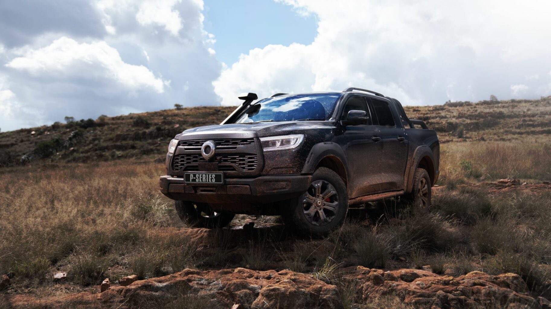 P-Series LTD Double Cab 4x4 AT