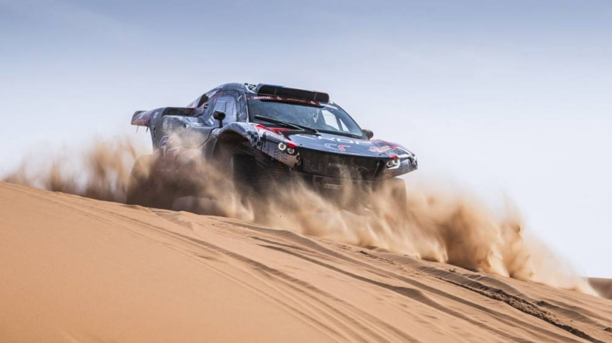 65a66ef82ef9e7048ff17218_Dakar-Stage-8-TopGearSA-Overdrive-Racing.jpg