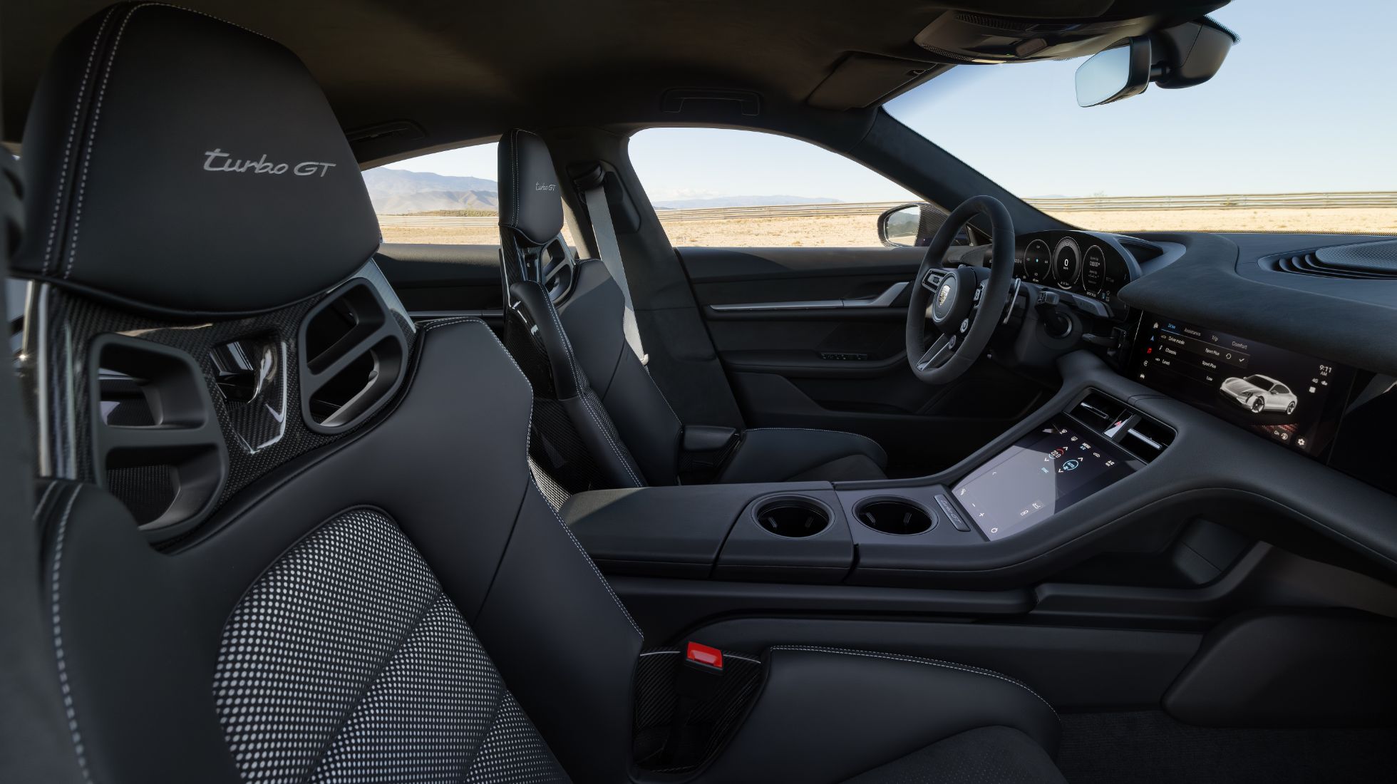 65f0197057a3927aacbe6b8d_Porsche-Taycan-Turbo-GT-TopGear-SA-Interior.jpg