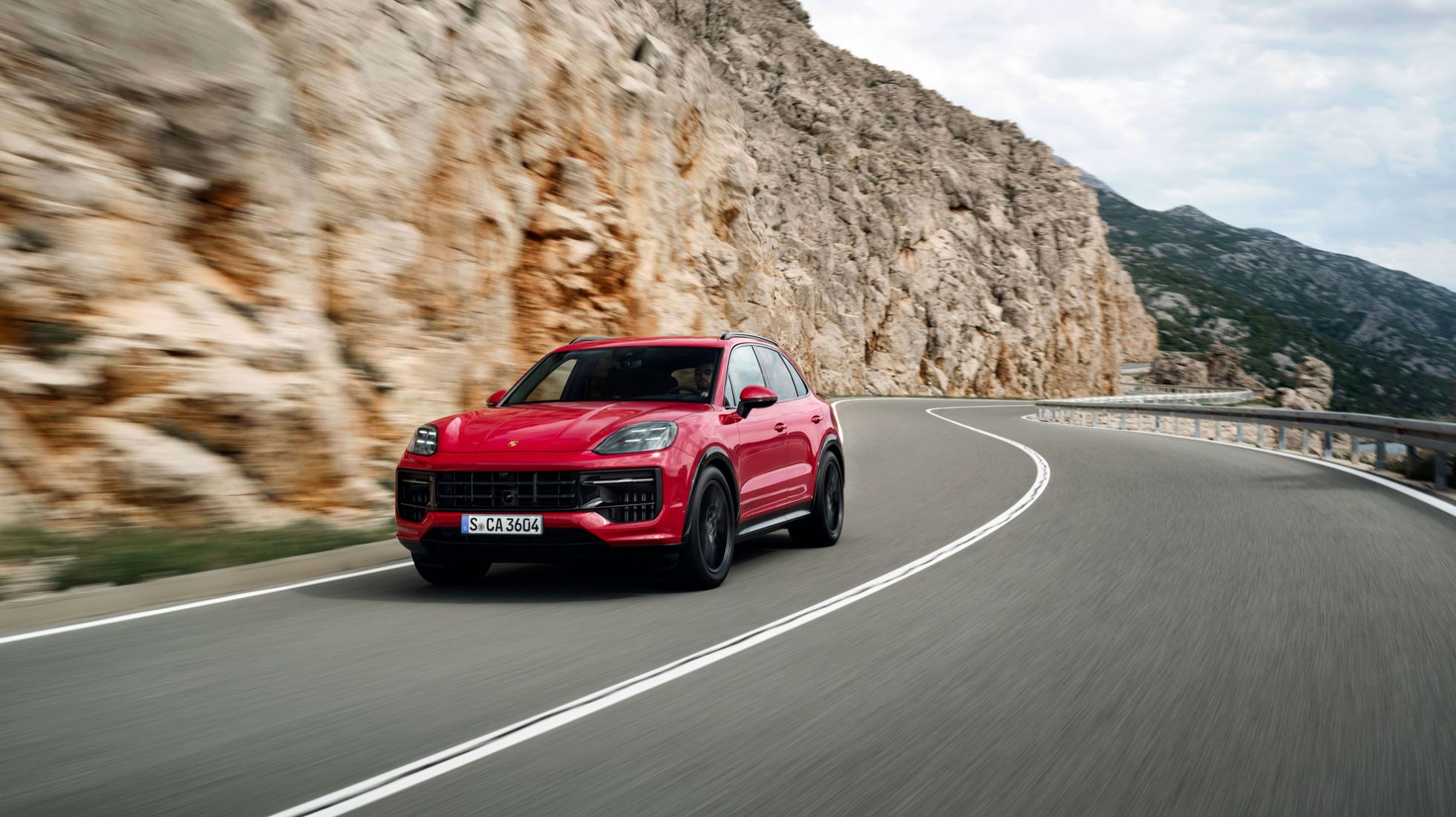 Porsche Cayenne GTS: Added power and style