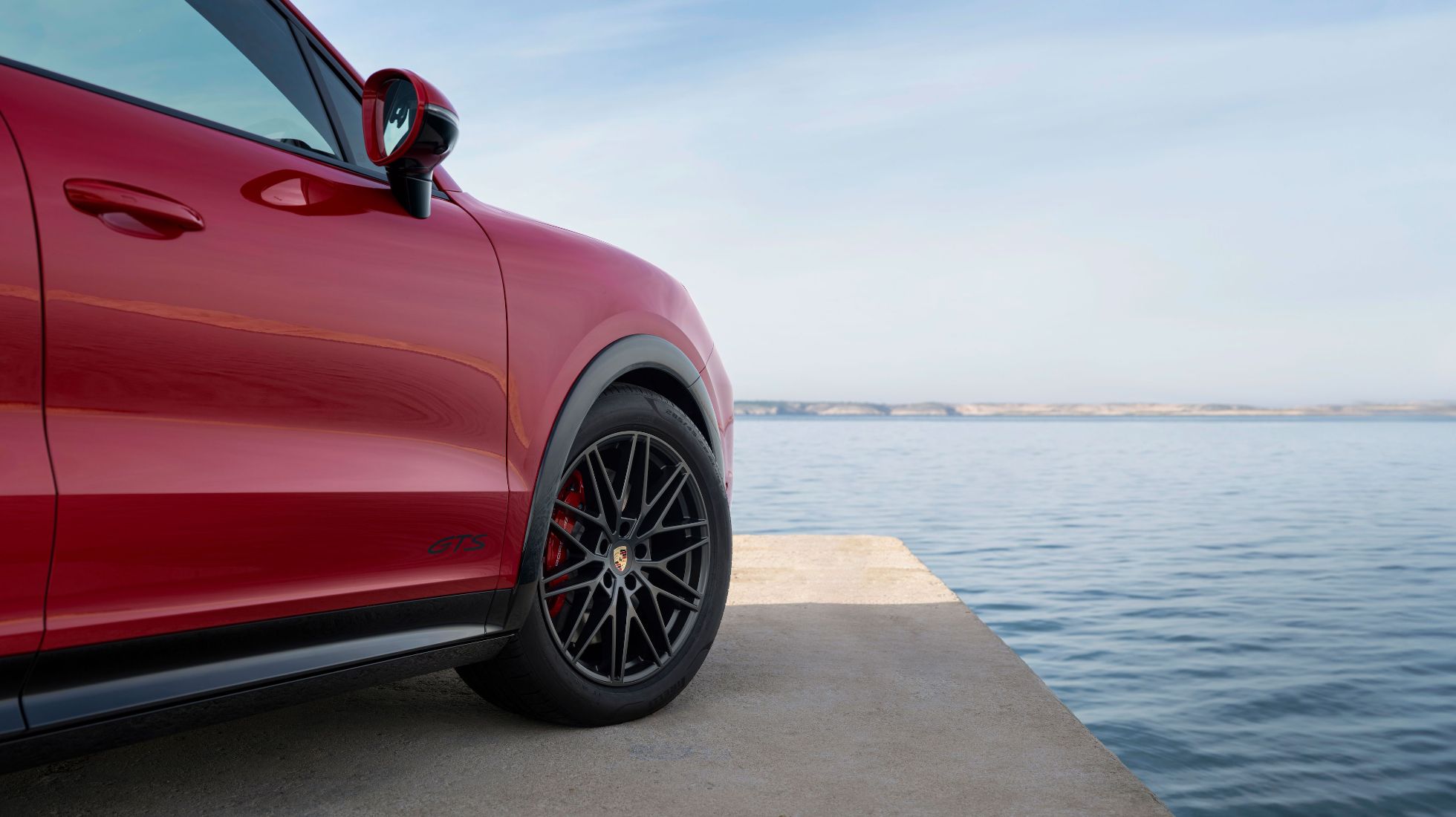 66278db97dcf547d32dd31b1_Porsche-Cayenne-GTS-TopGear-SA-Wheel.jpg
