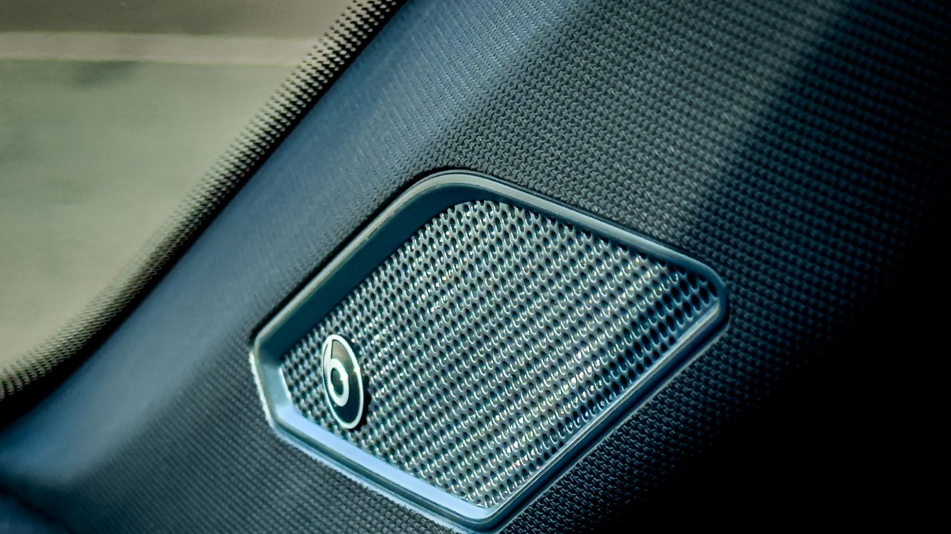 6668606f76b36f62e73d9f72_Polo-GTI-TopGearSA-Beats-Sound.jpg