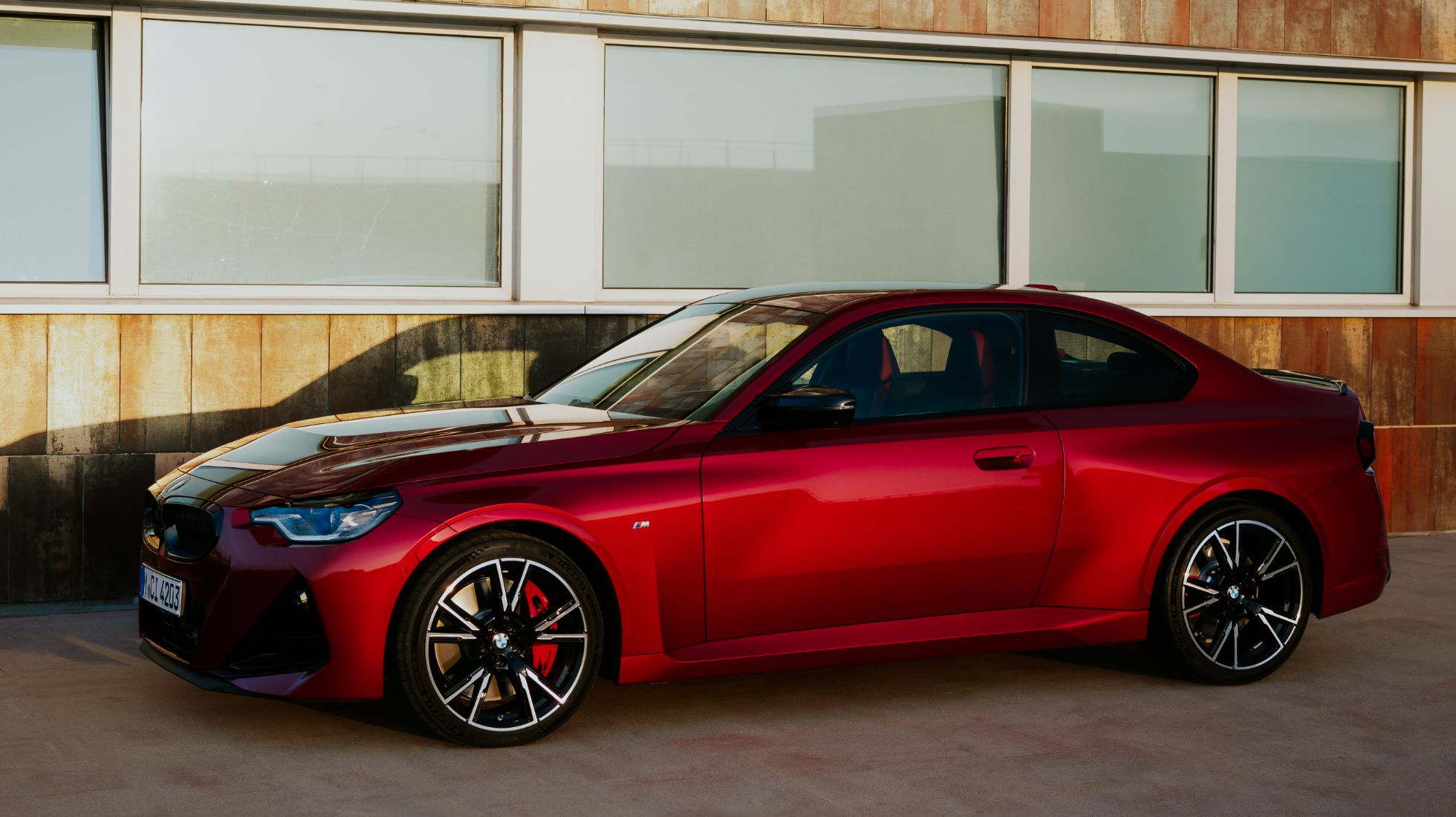 666bf2a7d208f474fdaef44d_BMW-2-Series-TopGear-SA-Side.jpeg
