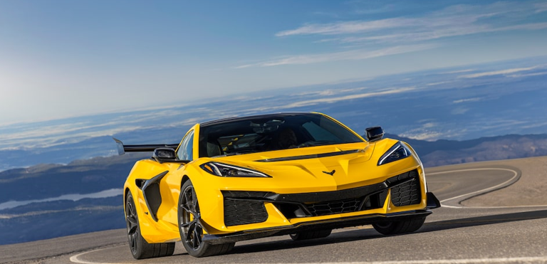 66a3a2479e6172a027a89b27_Corvette-ZR1-TopGearSA-Hero.png