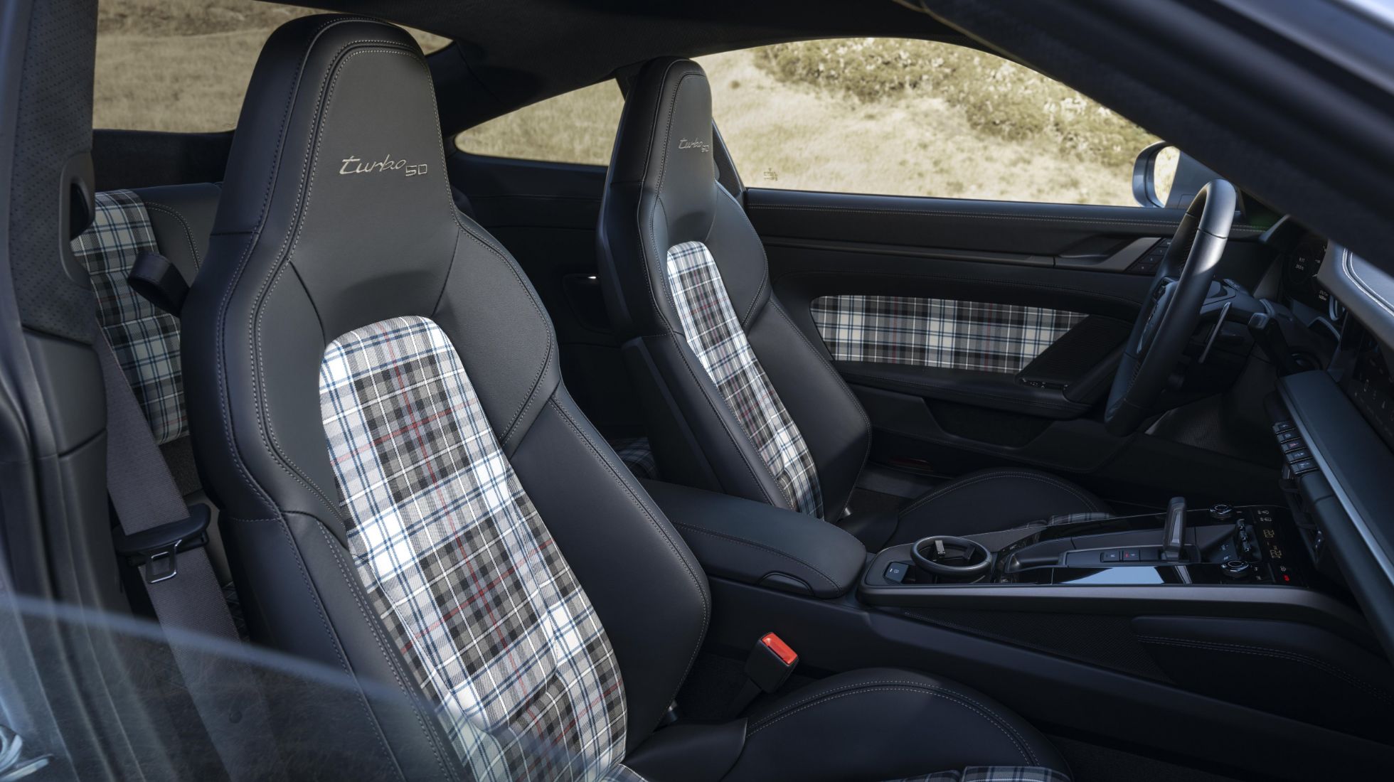 66c2fc2f7432bcab1a613c00_Porsche-911-Turbo-50-Years-TopGear-SA-Interior.jpg