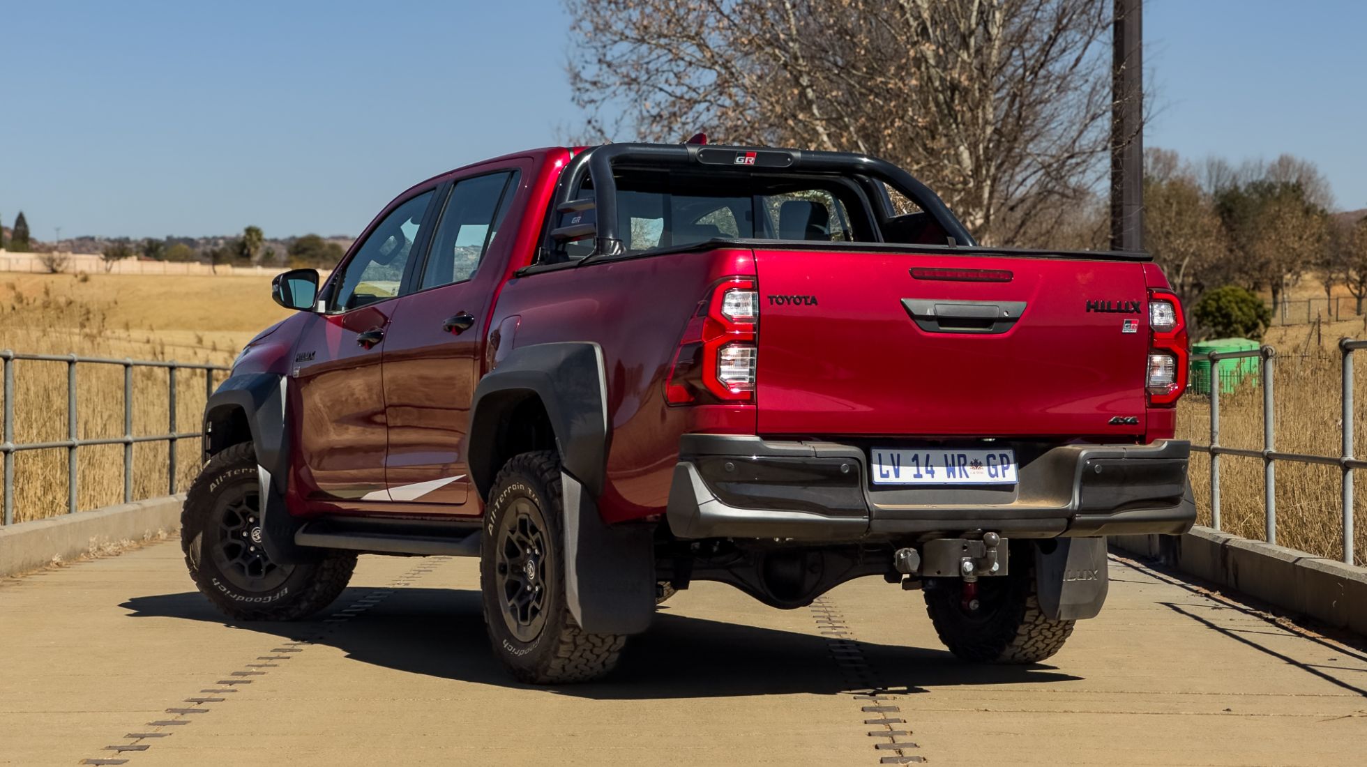 67347577efdca8b4b2970201_Toyota-Hilux-GR-S-III-TopGearSA-Back.jpg