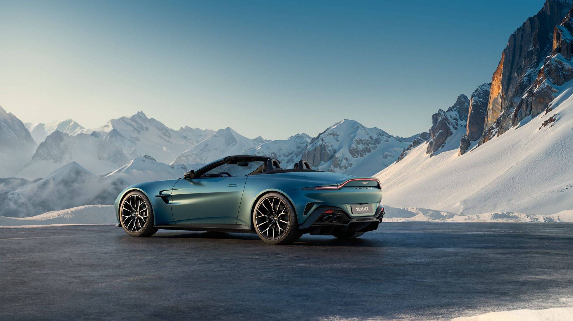 6788bd153170105a54deebcd_Aston-Martin-Vantage-Roadster-TopGear-SA-Rear.jpg
