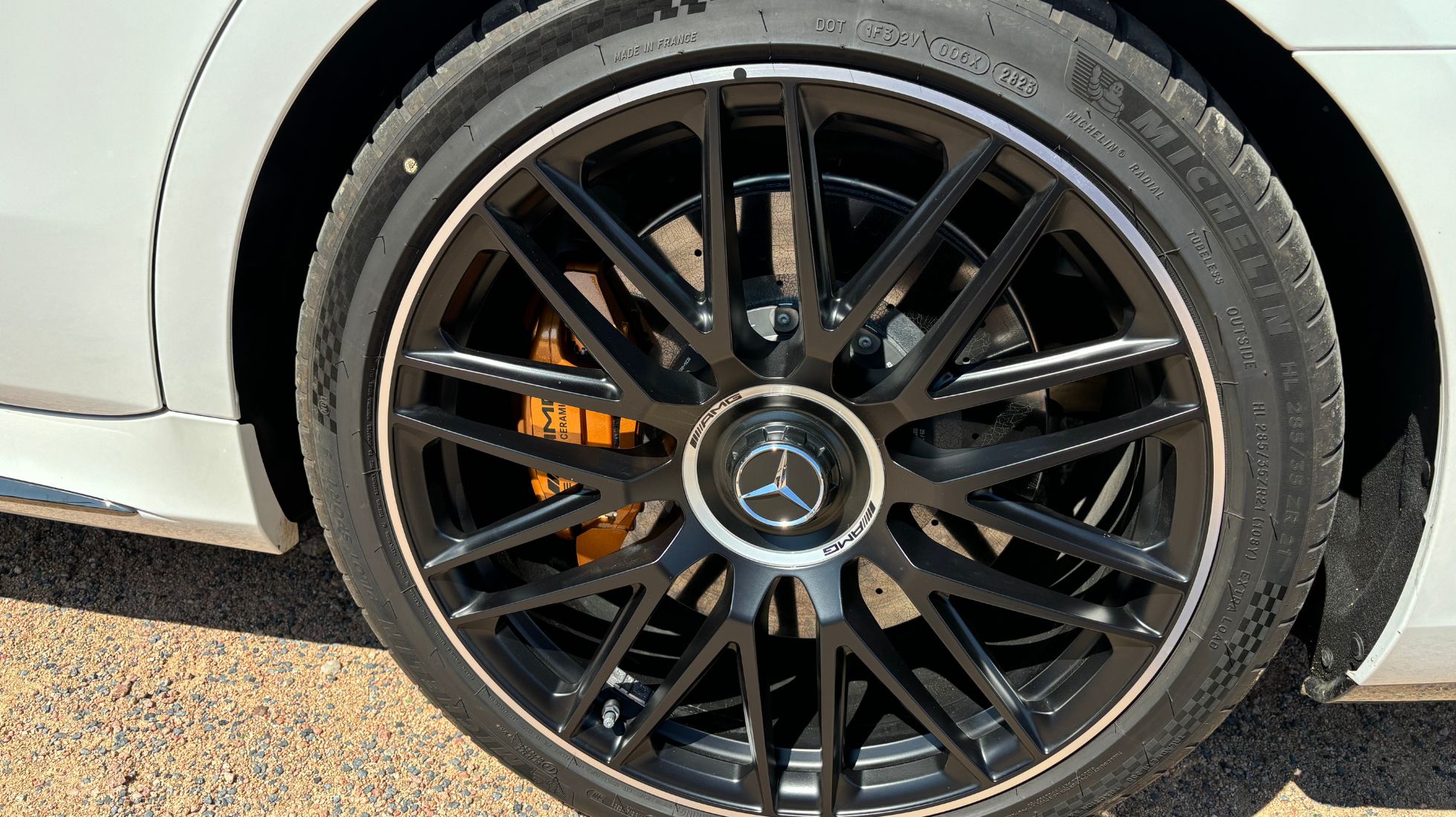 679c9f10403d164369346229_Mercedes-AMG-S63-TopGear-SA-6.jpg