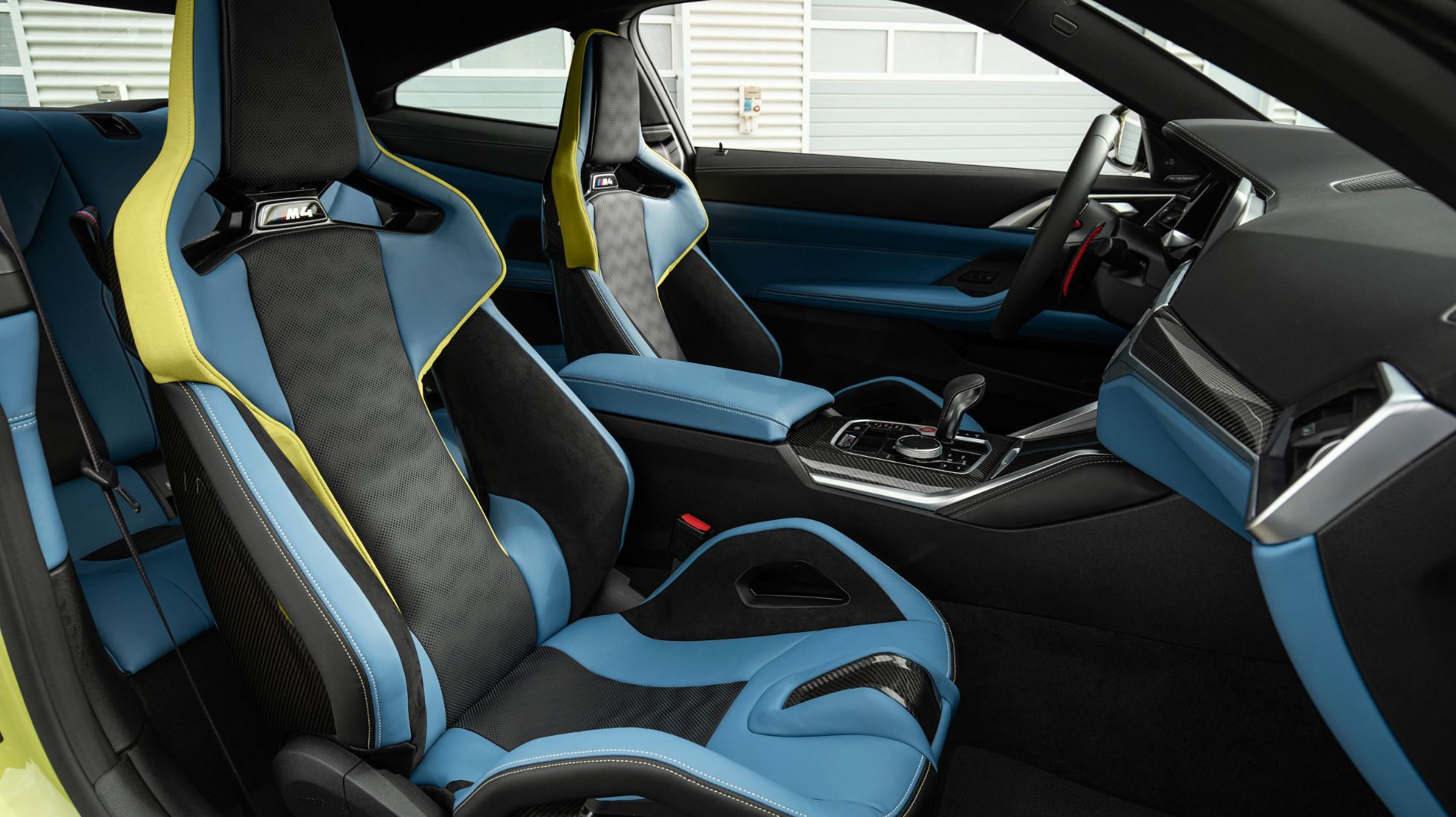 5f6ac0e473774eeb40274e89_P90399272_highRes_the-new-bmw-m4-compe-1.jpg