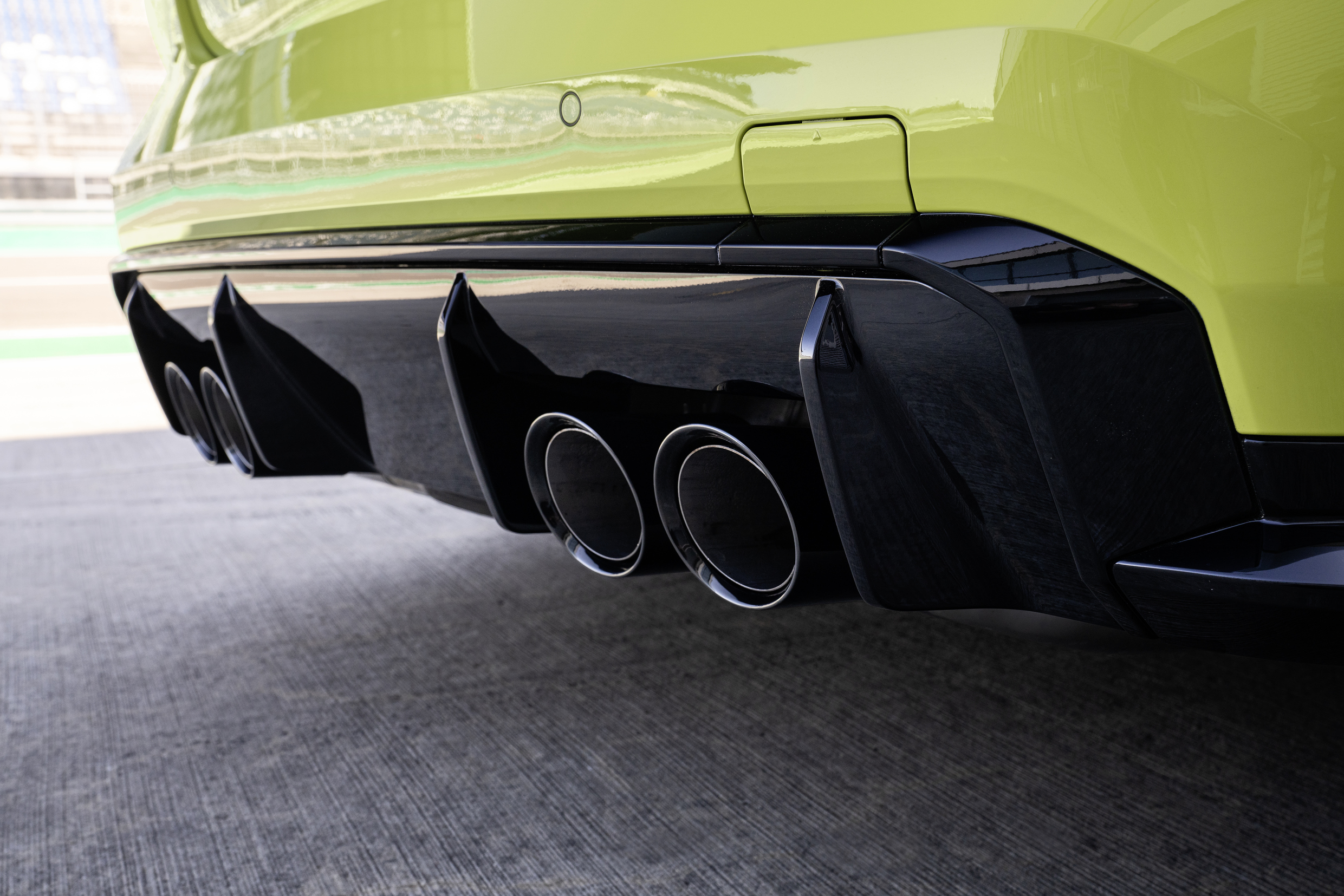 5f6ac104a0c7c36d50a4d336_P90399263_highRes_the-new-bmw-m4-compe.jpg
