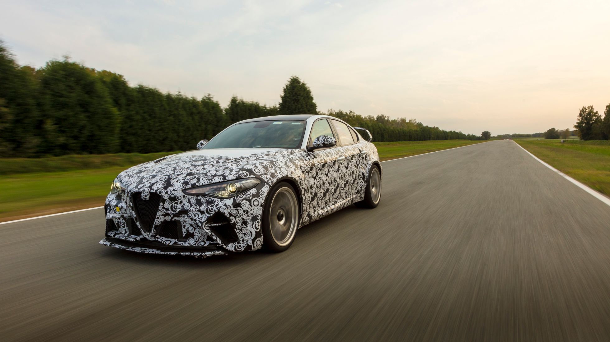 Alfa Romeo Giulia GTA and GTAm prototypes go through final stages of testing