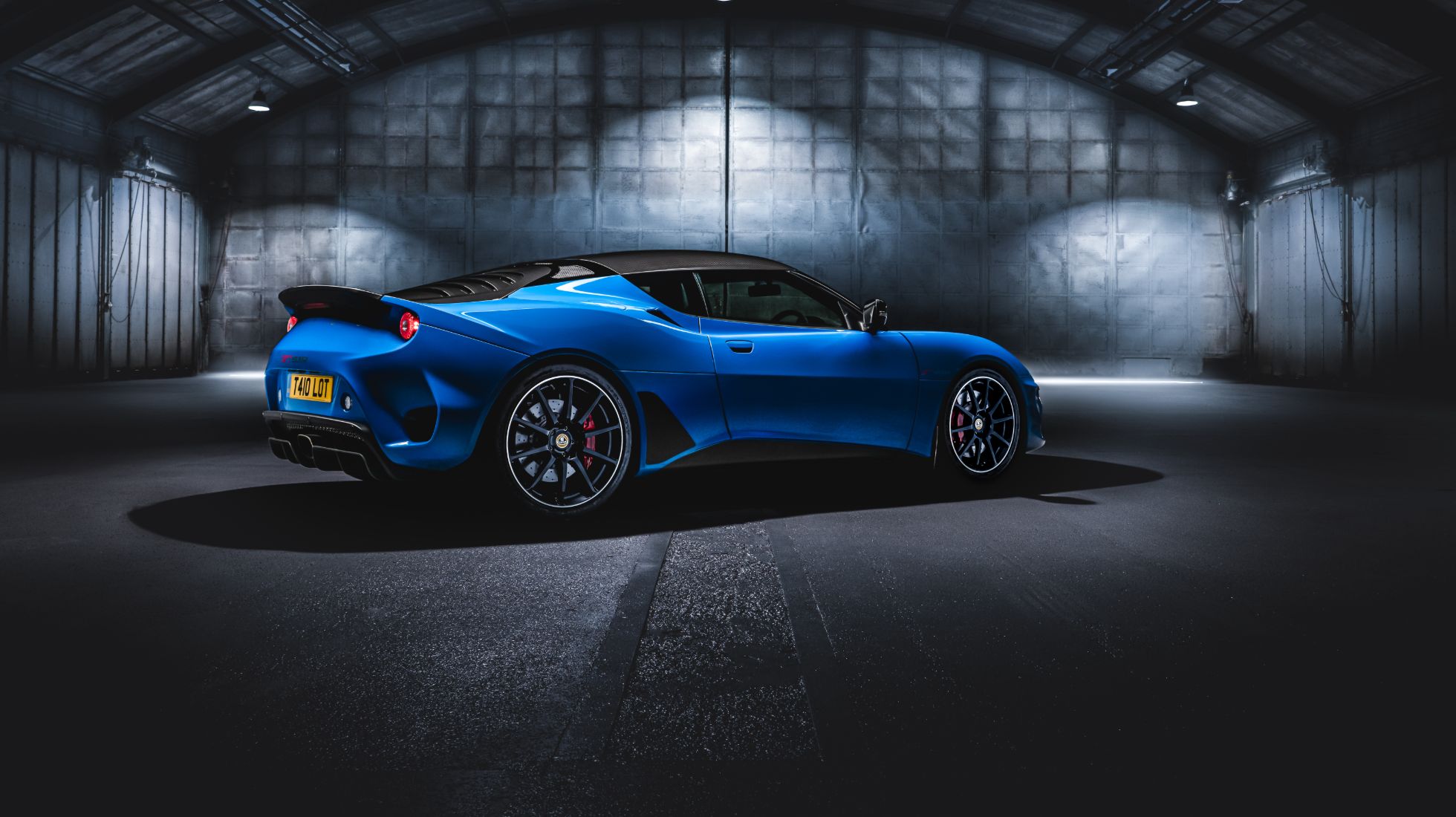 6011369493e23083de51e644_Evora-GT410-Sport-2.jpg