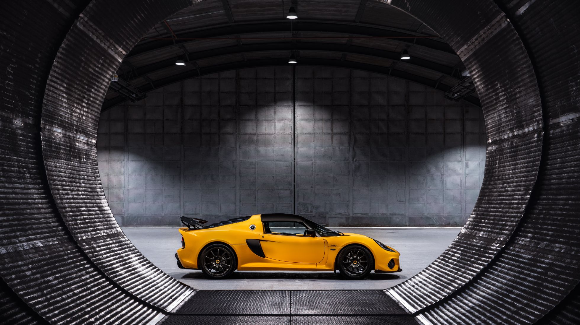 6011369c66c41976021d977a_Exige-Sport-410-_2.jpg