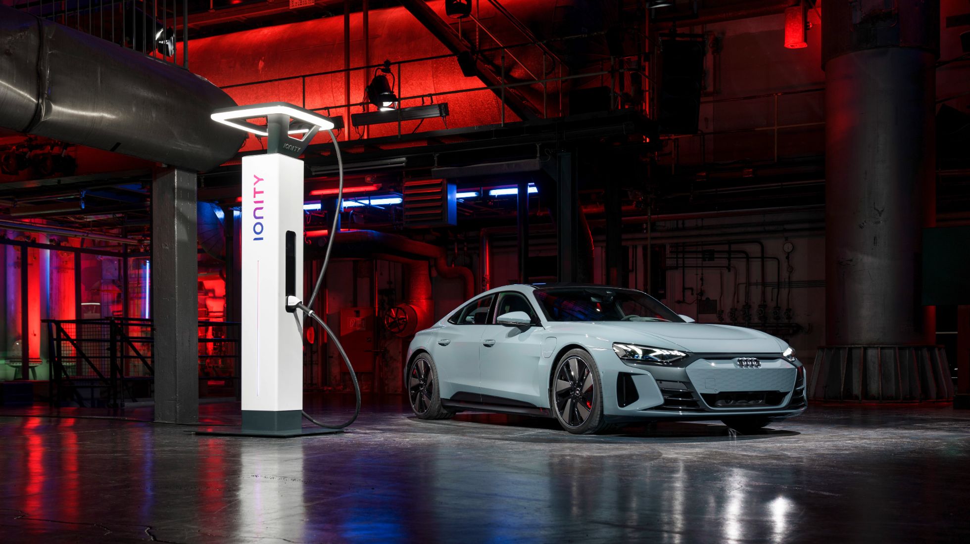 Audi e-tron GT: 5 Tech Features We’re Excited About