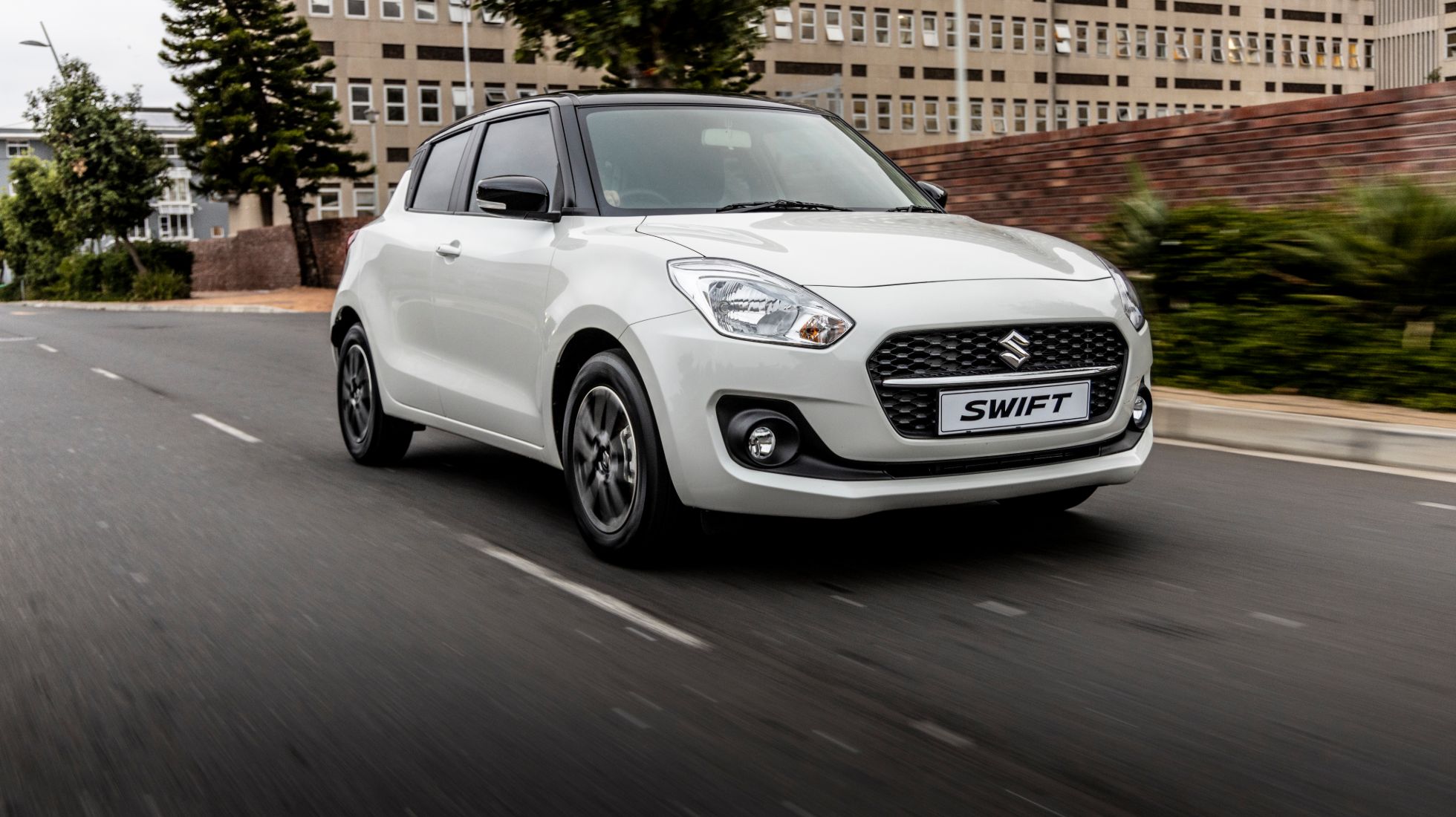 6078034cbcf839365ab936bb_Suzuki-Swift-MC-2021-144.jpg