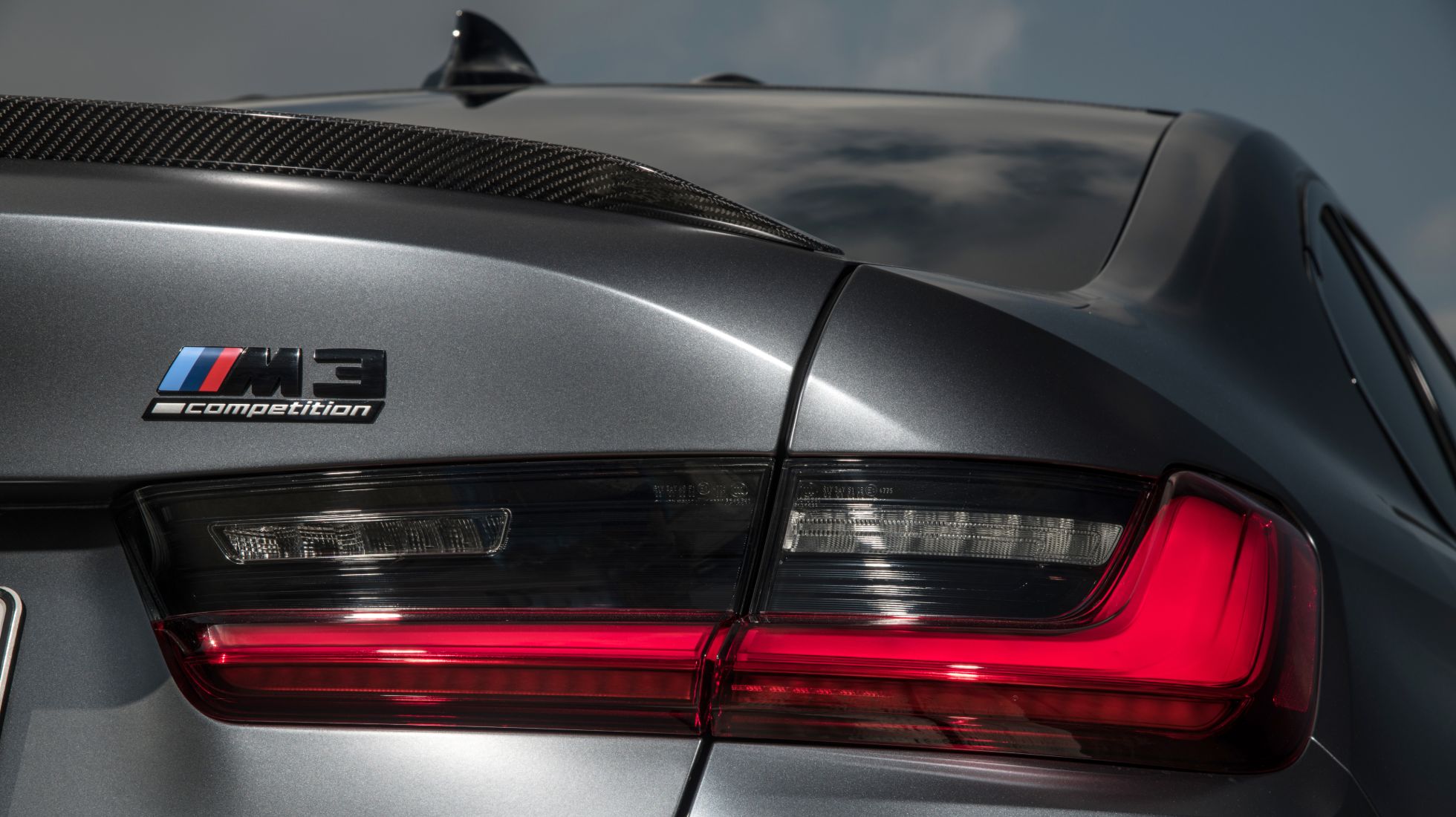 607ea3992582ed567aa1a576_P90416683_highRes_the-all-new-bmw-m3-c-1.jpg