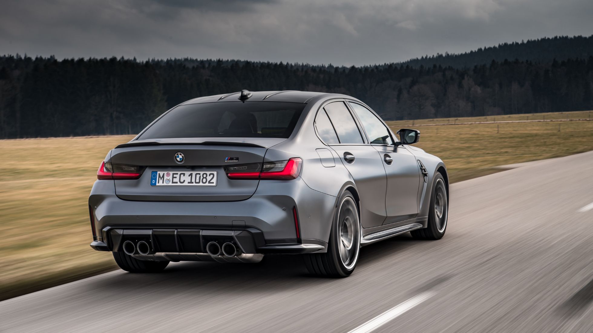 607ea3c74c1ad03d5431d921_P90416668_highRes_the-all-new-bmw-m3-c-1.jpg