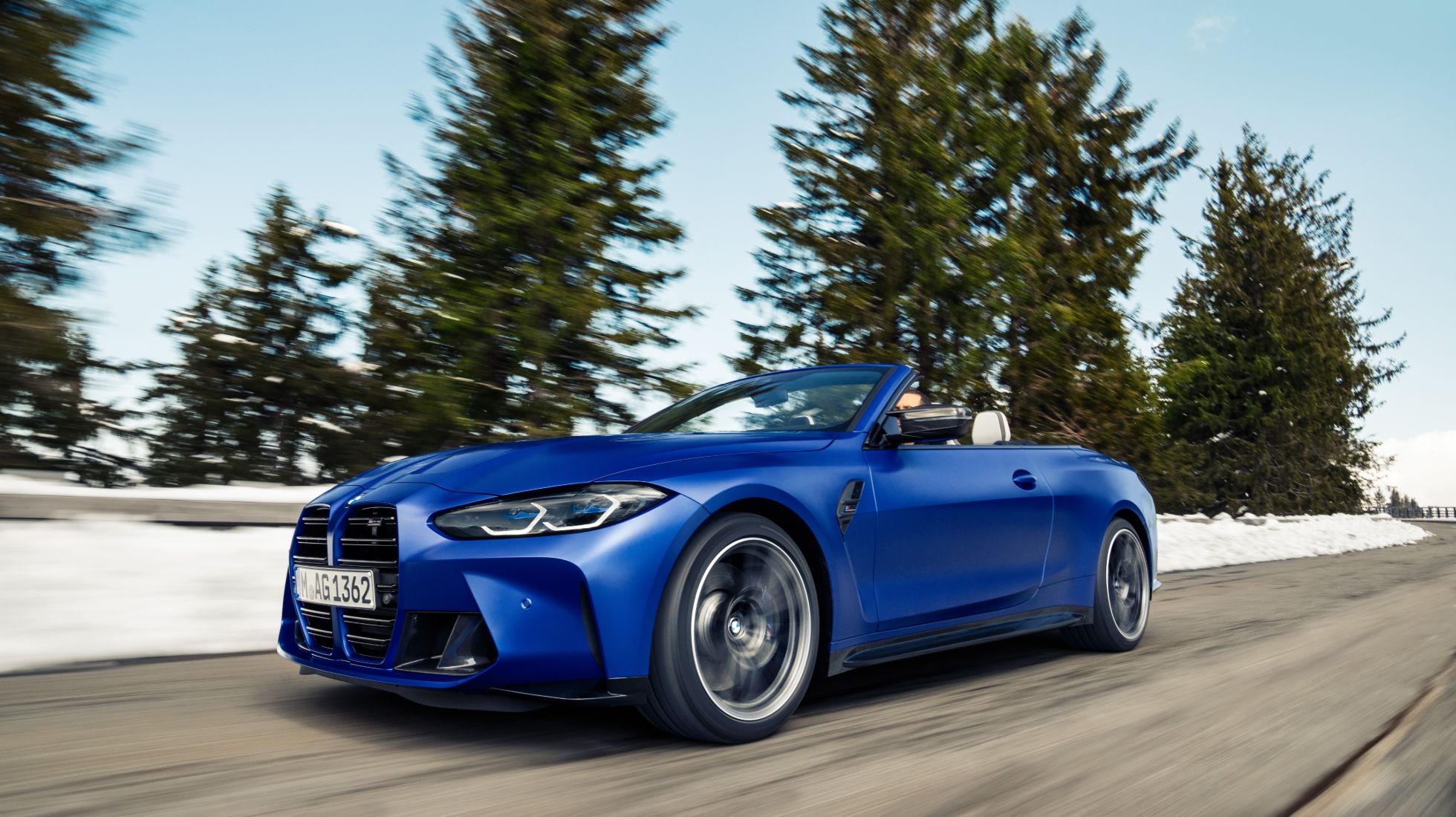 BMW M4 Competition drops its top