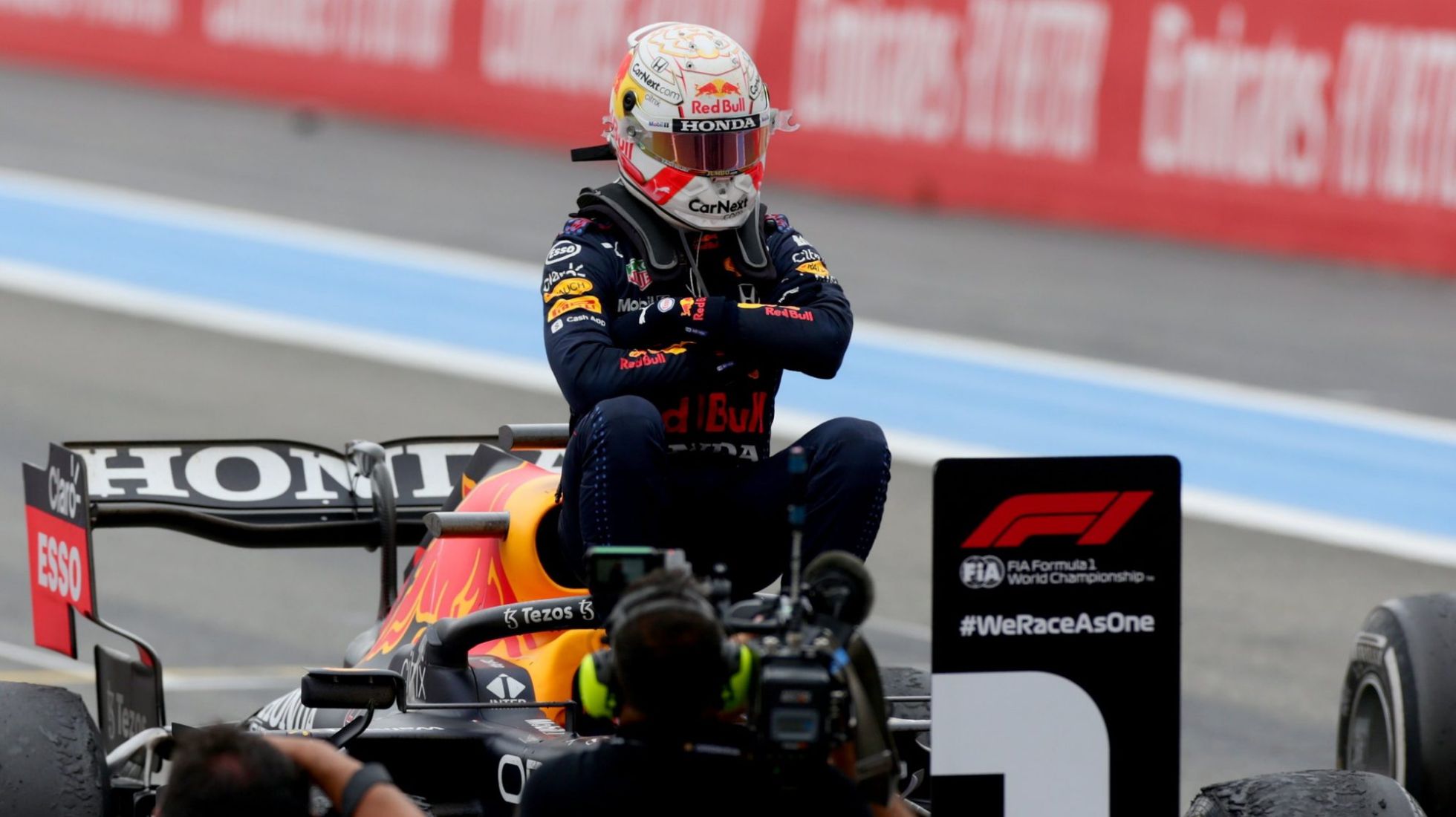 60cf73b7f3f40771b6e9f3af_Verstappen-Wins-France-2021-F1-TopGear-SA-1.jpeg