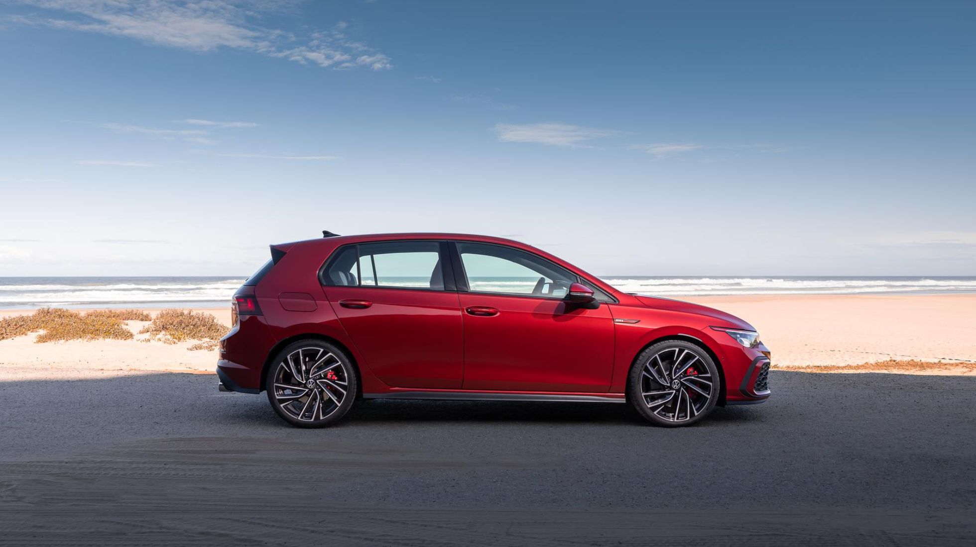 613354a20d9a8392f3591a5f_Volkswagen-Golf-8-GTI-TopGear-SA-2.jpg