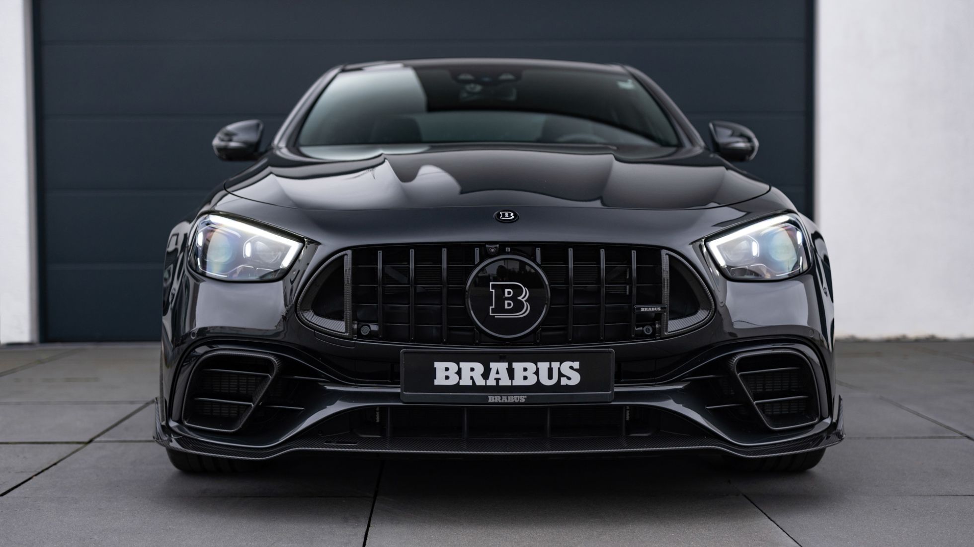 Brabus creates 669 kW-wielding E63 S super saloon