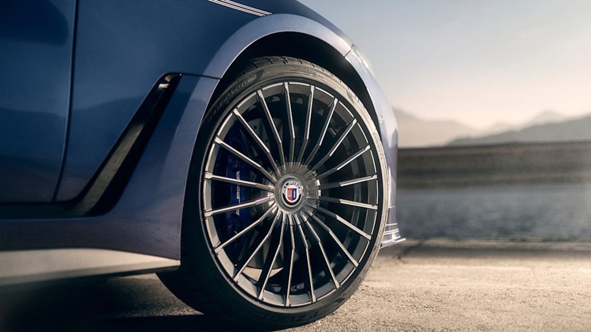 6245c26ae4a606238f3beaff_Alpina-B4-5.jpg