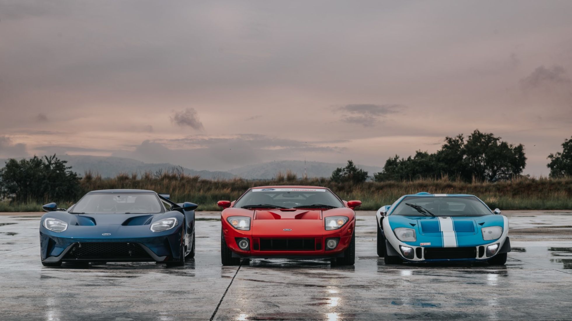 625697069eb5e01f21d24a3a_Ford-GT-2-1.jpg