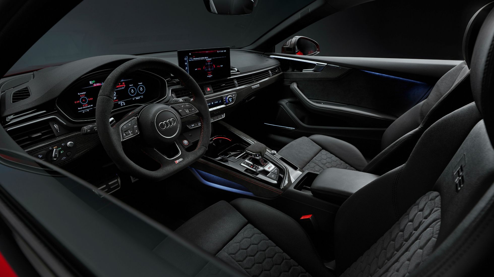 62849a7fe53bf37407fe5696_Audi-RS5-Coupe-TopGear-SA-Interior.jpg