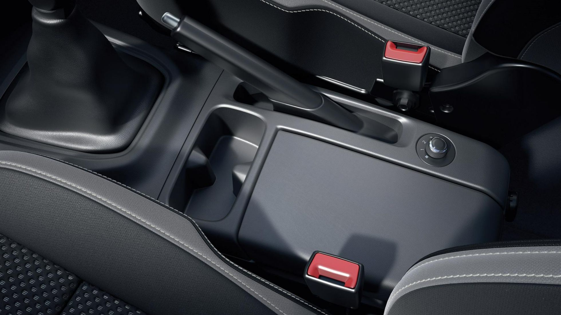 62c2d91f86899a6fd257f597_Renault-Triber-Express-TopGear-SA-Centre-Floor-Console.jpg