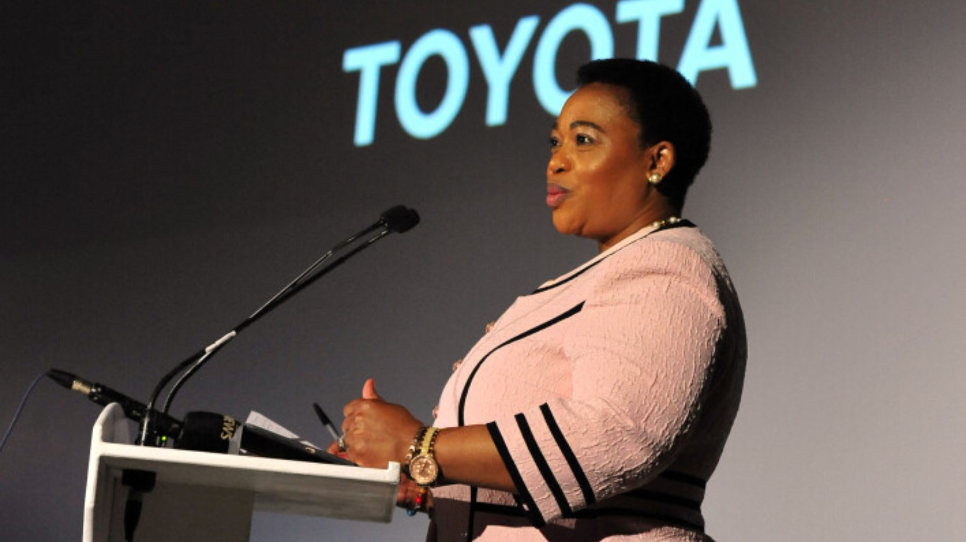 6305c66e1a621d52db4a1881_KZN-Priemer-Nomusa-Dube-Ncube-at-the-Toyota-SA-plant-reopening-ceremony-1-2.jpg