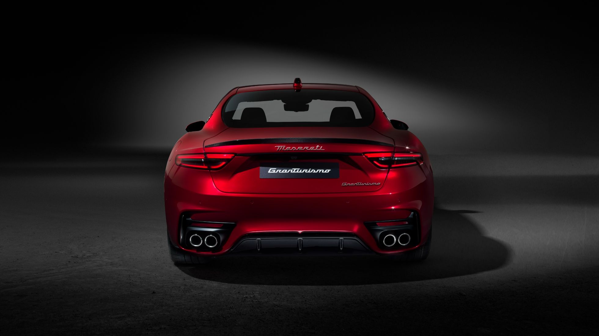 633bce0b5354d5099945f55f_Maserati-GranTurismo-Trofeo-TopGear-SA-Rear-2.jpg