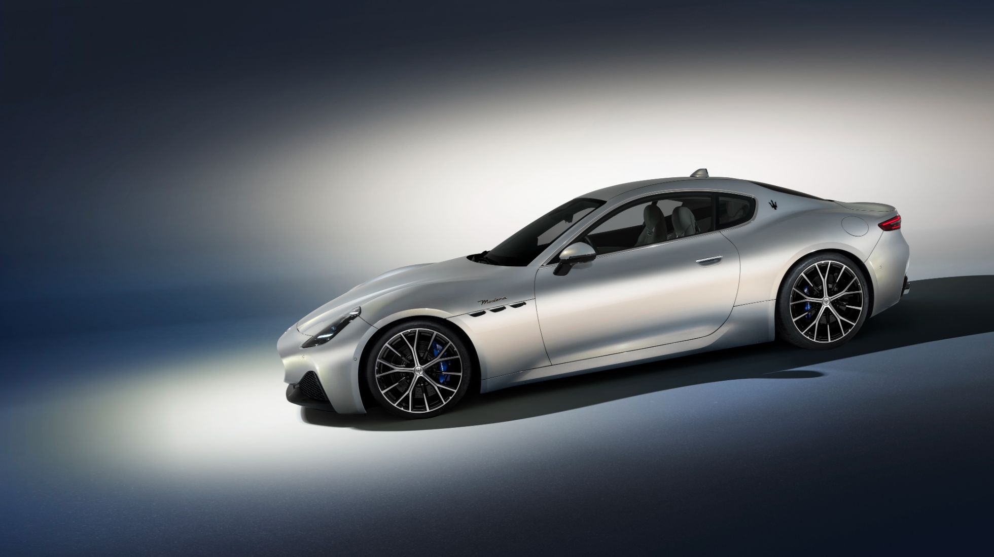 633bce12719855e2df76a06f_Maserati-GranTurismo-Modena-TopGear-SA-Side.jpg