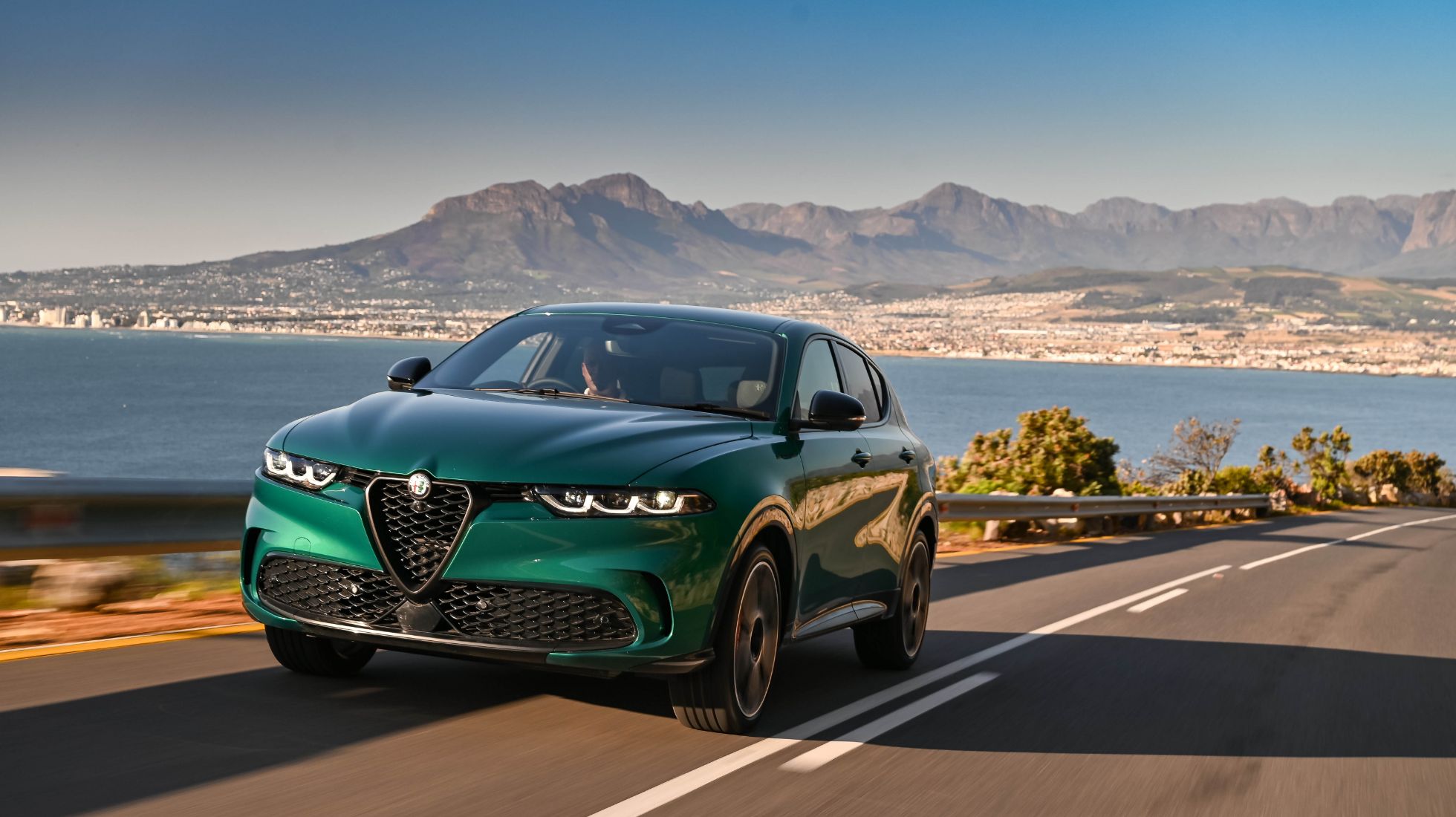 6385caa2558bb2a7777619fe_Alfa-Romeo-Tonale-TopGear-SA-Front-2.jpg