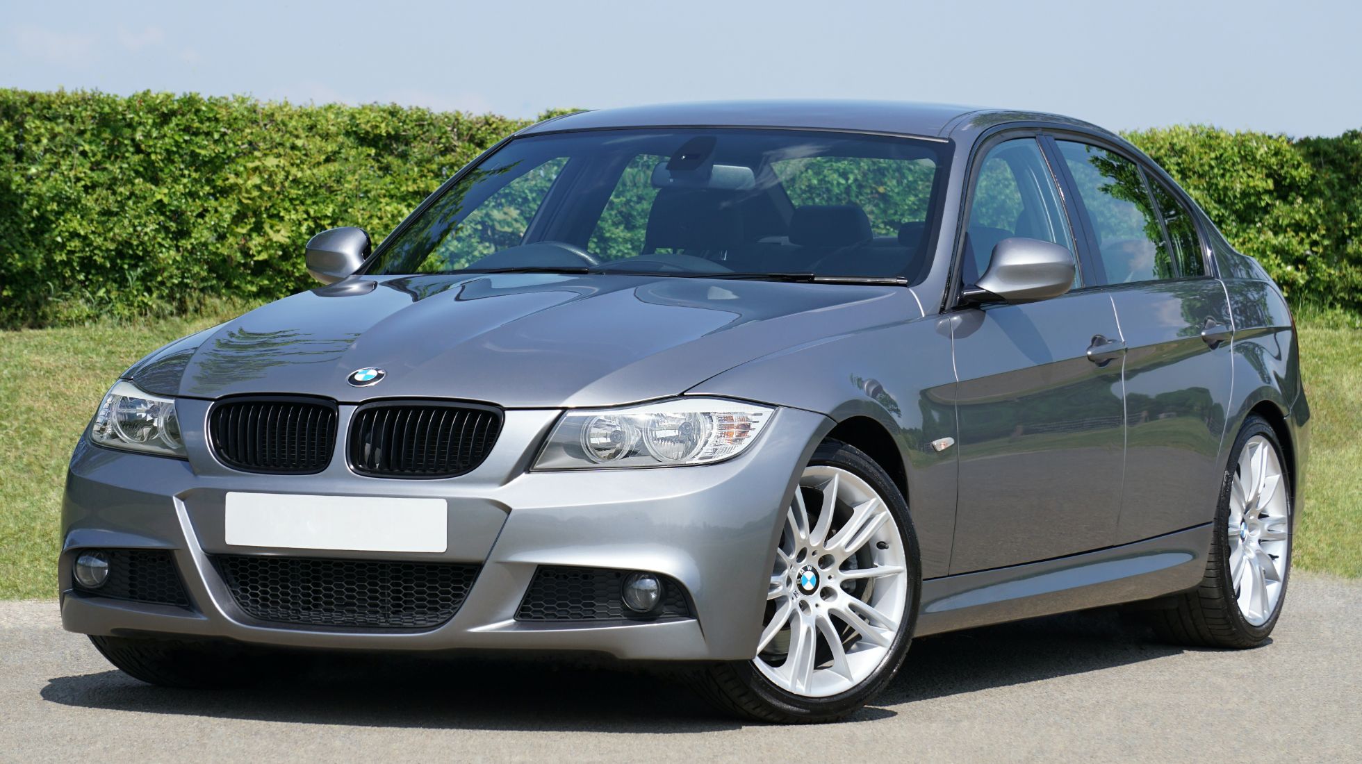63fc7d1e89bf6c01614896a6_BMW-335i-TopGear-SA.jpg