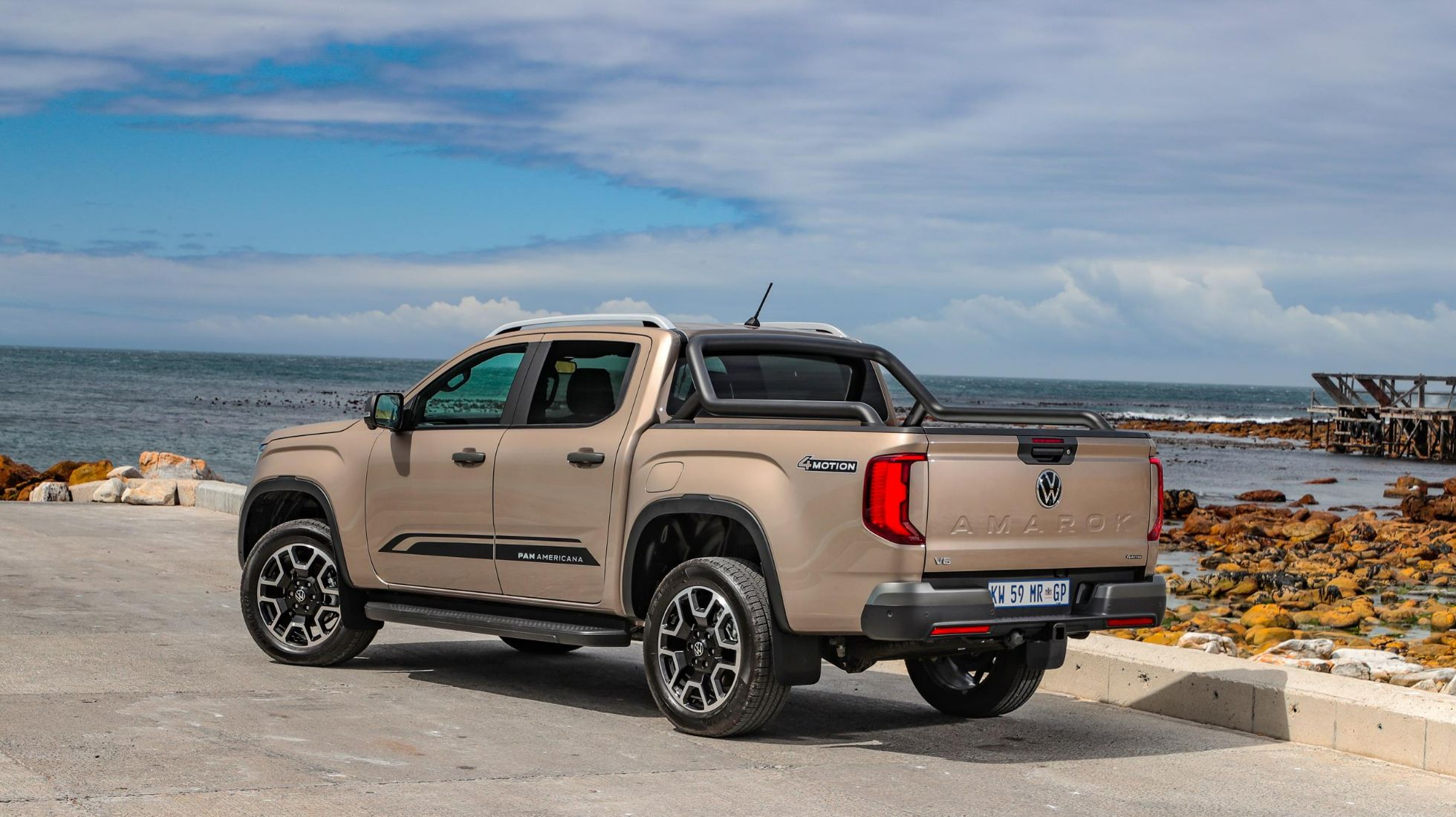 63fef40b281dbd85429163a2_VW-Amarok-TopGear-SA-Rear.jpg