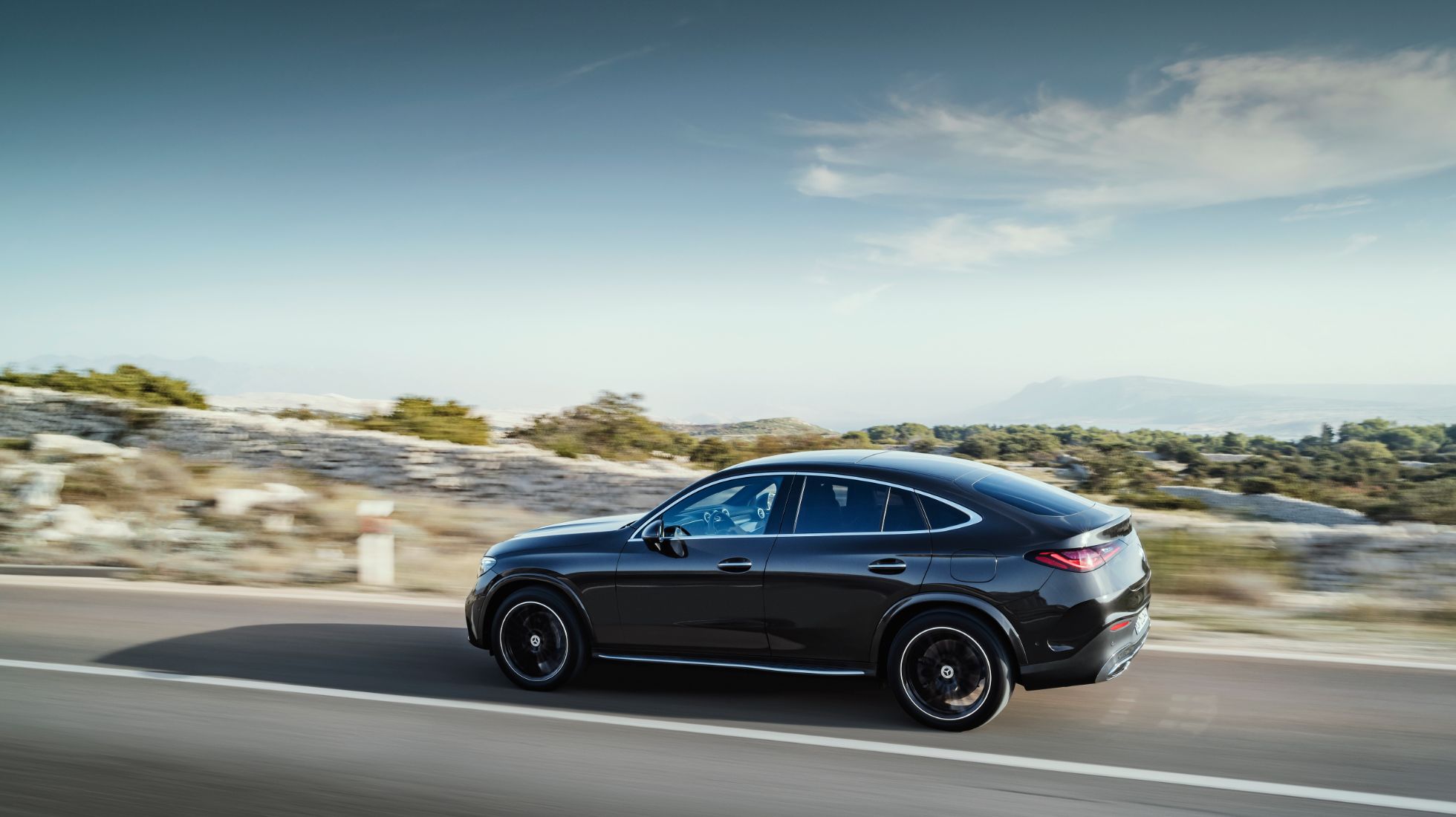 6412c3f2fc710a6275250958_Mercedes-Benz-GLC-Coupe-TopGear-SA-Rear-2.jpg